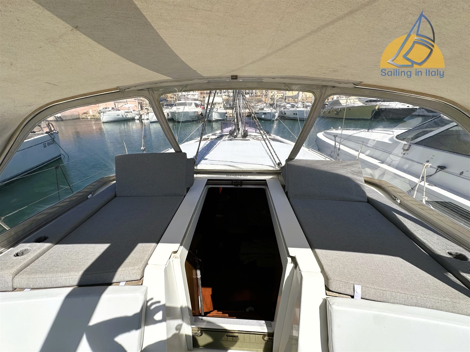 Beneteau OCEANIS 46.1 usato - foto hero 12
