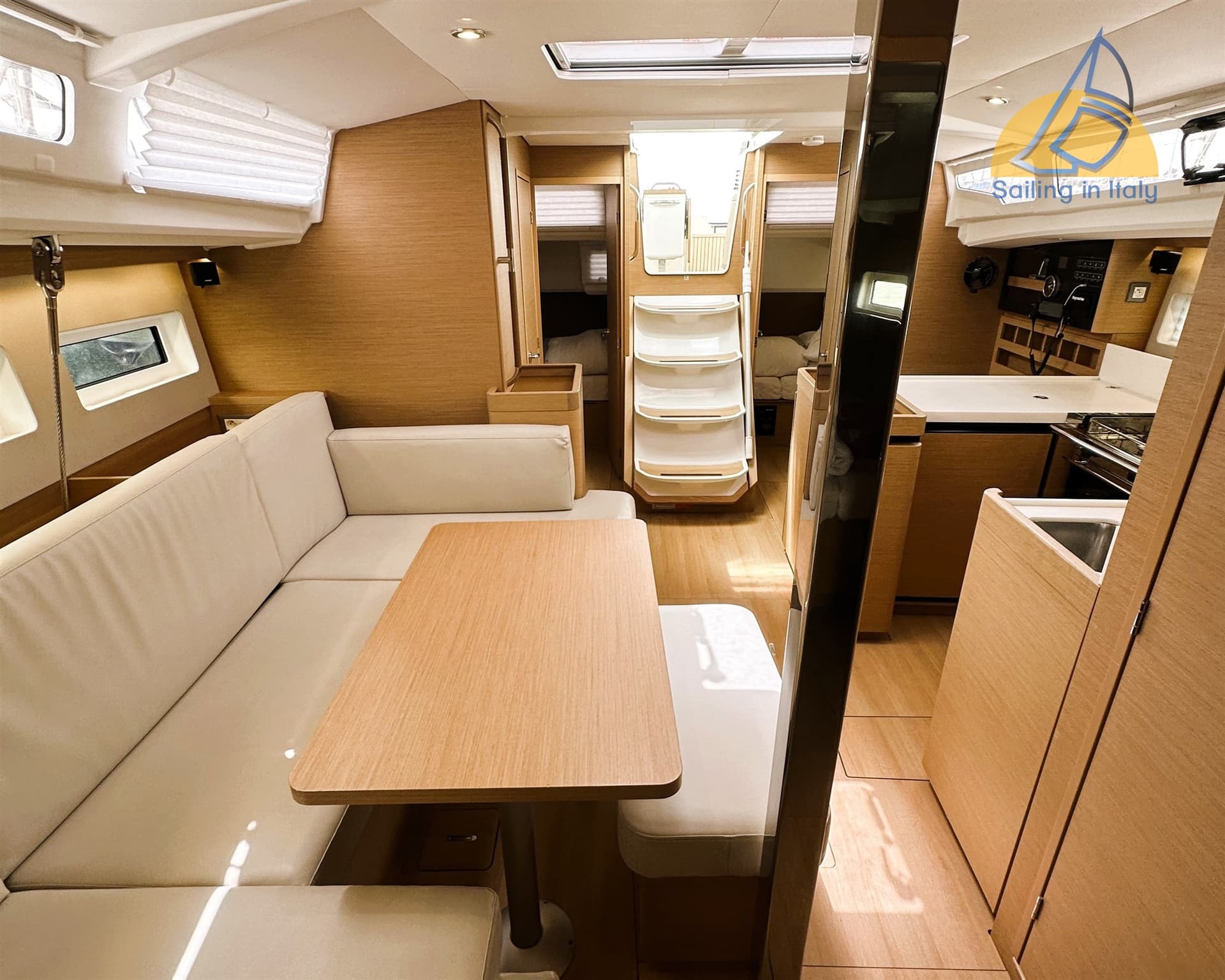 Jeanneau SUN ODYSSEY 440 usato - foto hero 12