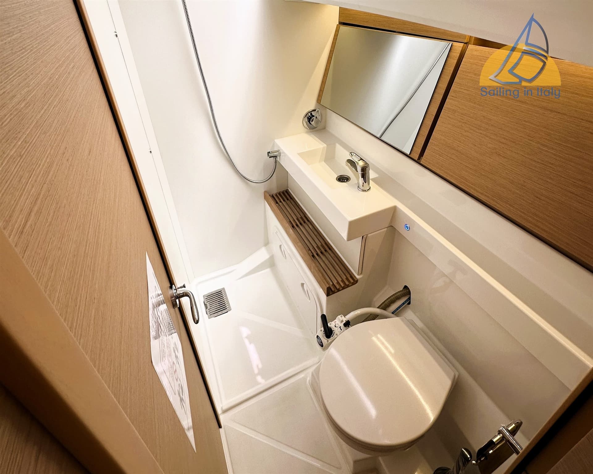 Jeanneau SUN ODYSSEY 440 usato - foto hero 18