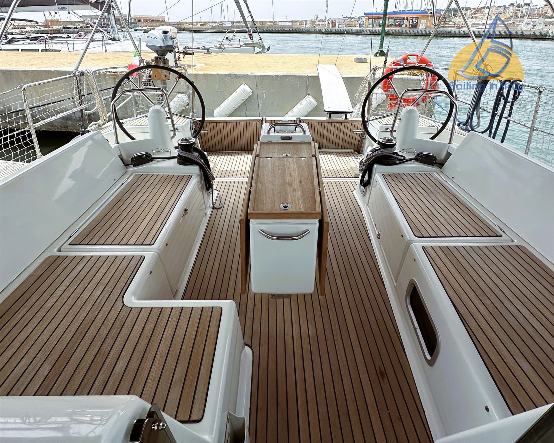 Jeanneau SUN ODYSSEY 440 usato - foto hero 5