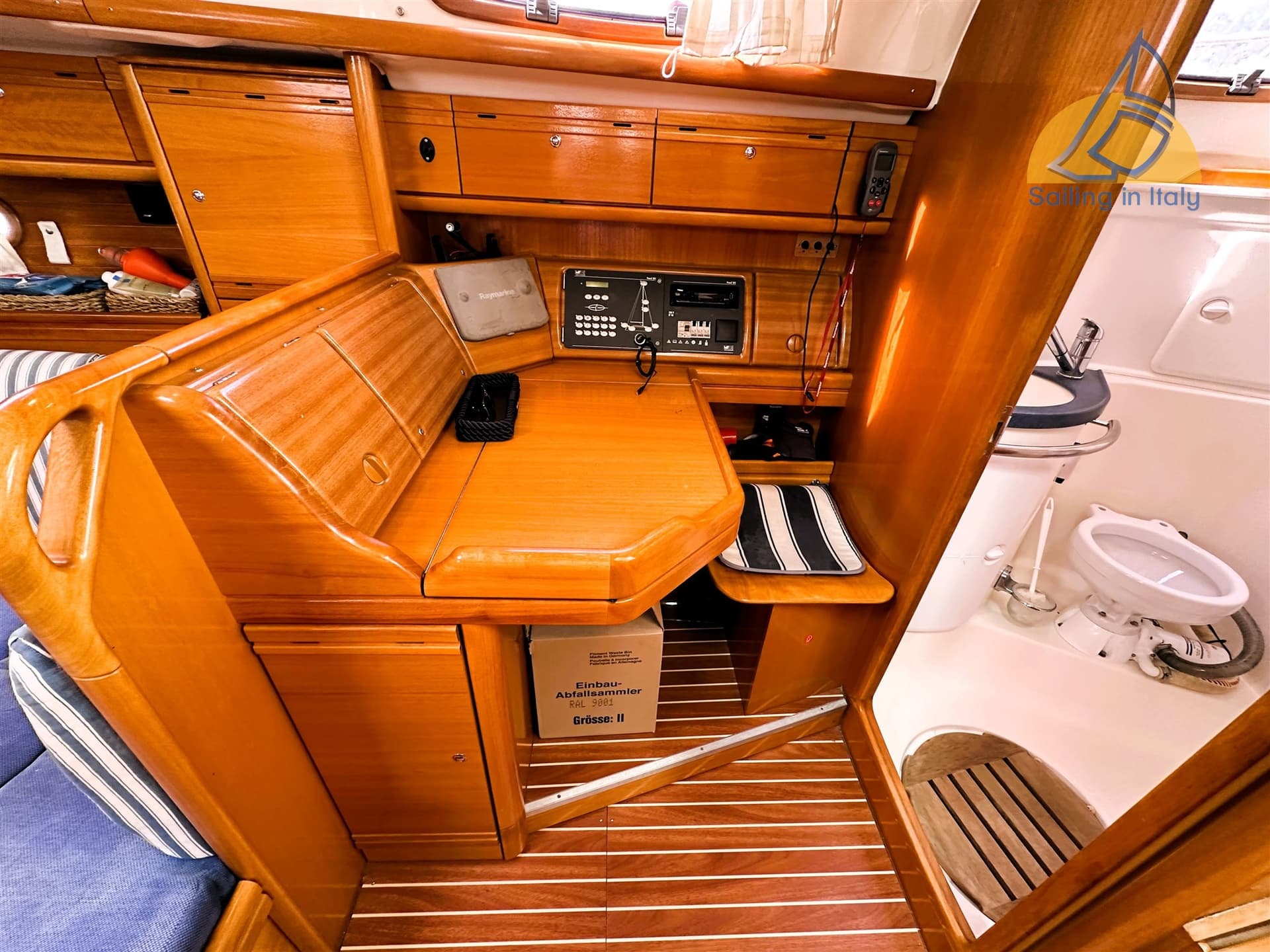 Bavaria 37 Cruiser usato - foto hero 19