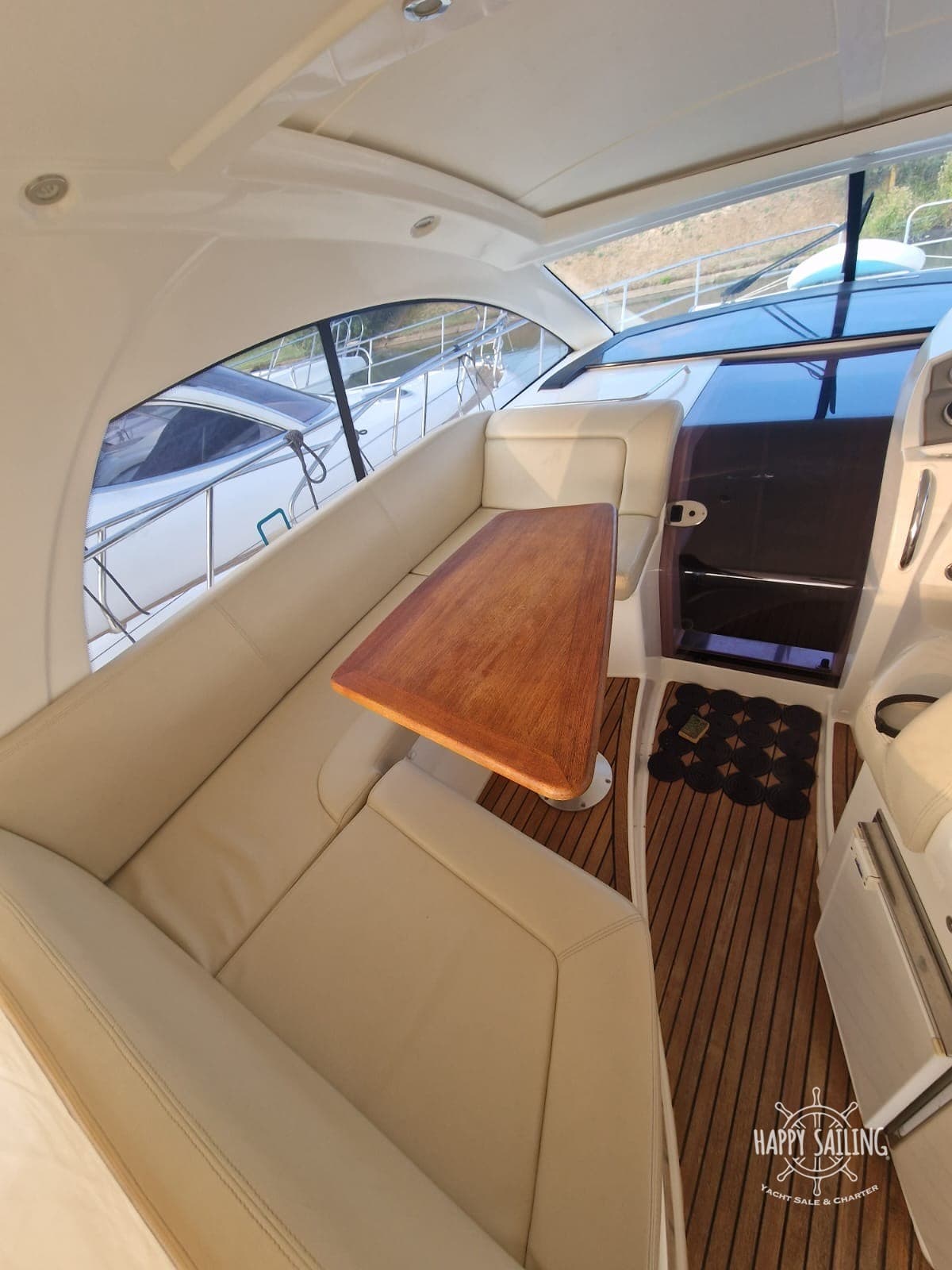 Jeanneau Prestige 38 S usato - dettaglio 2