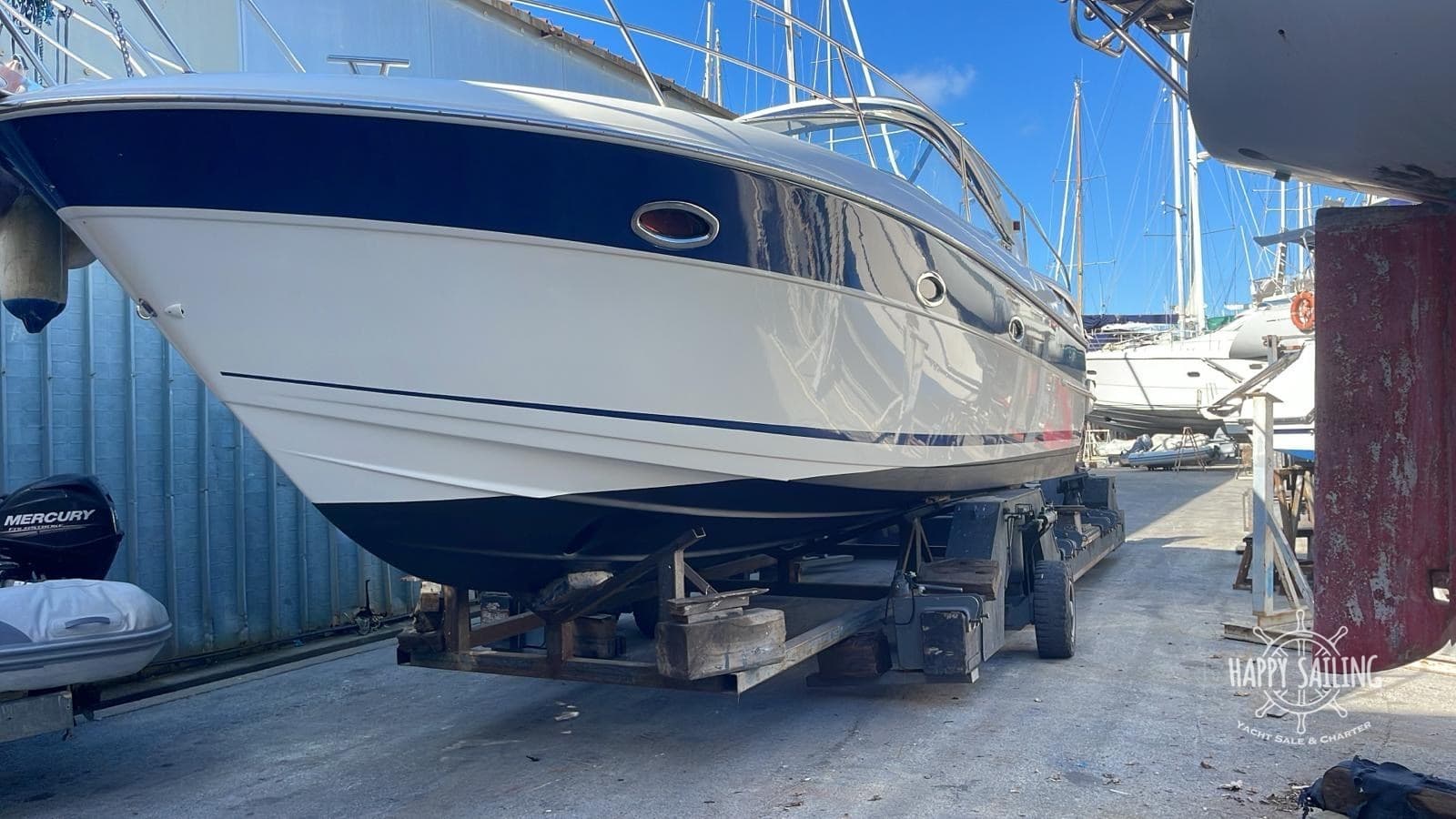 Bavaria 33 Sport used - hero image 6