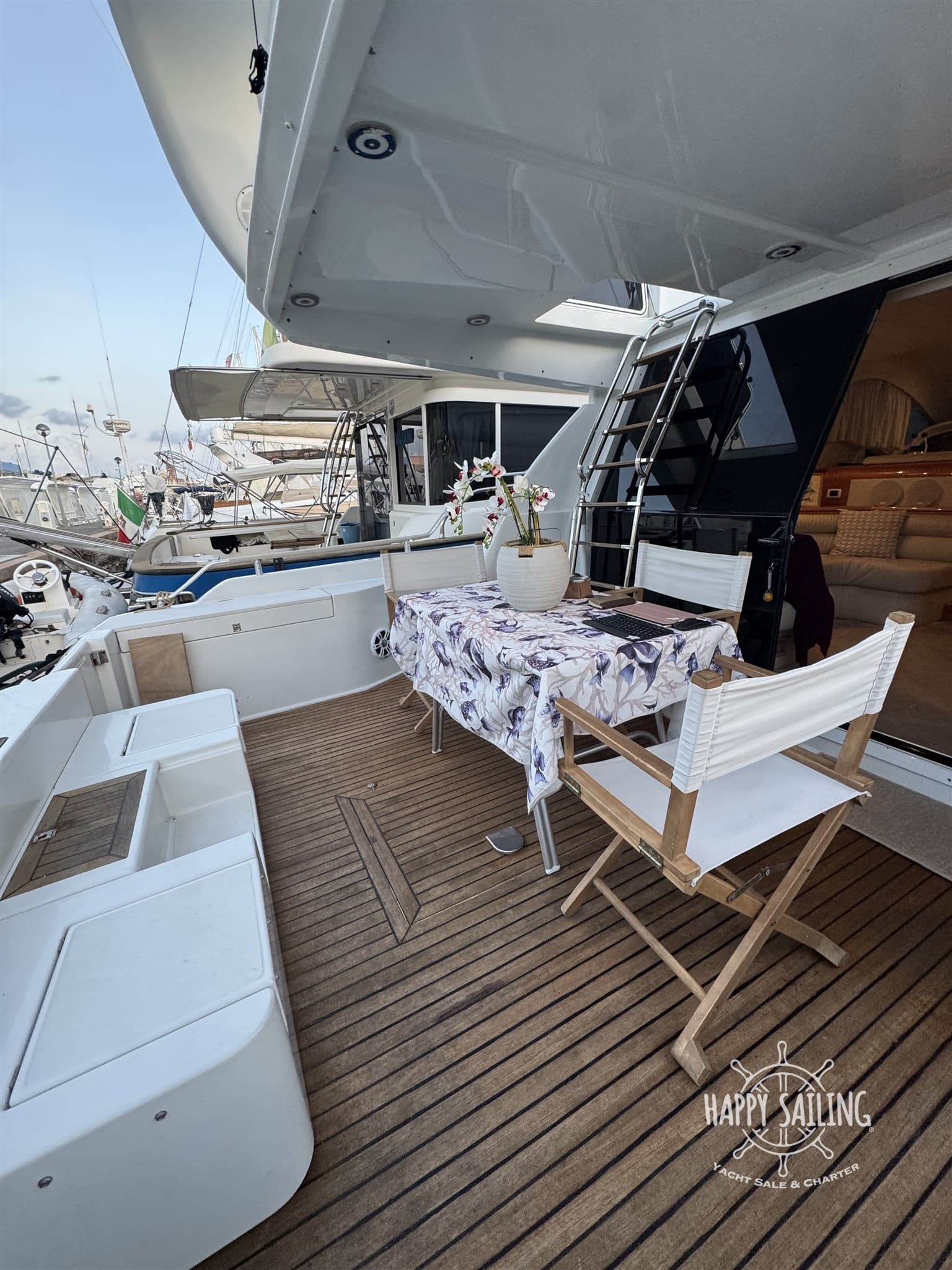 Raffaelli Maestrale 52 - Detail View 1 Raffaelli Maestrale 52 - Detail View 1