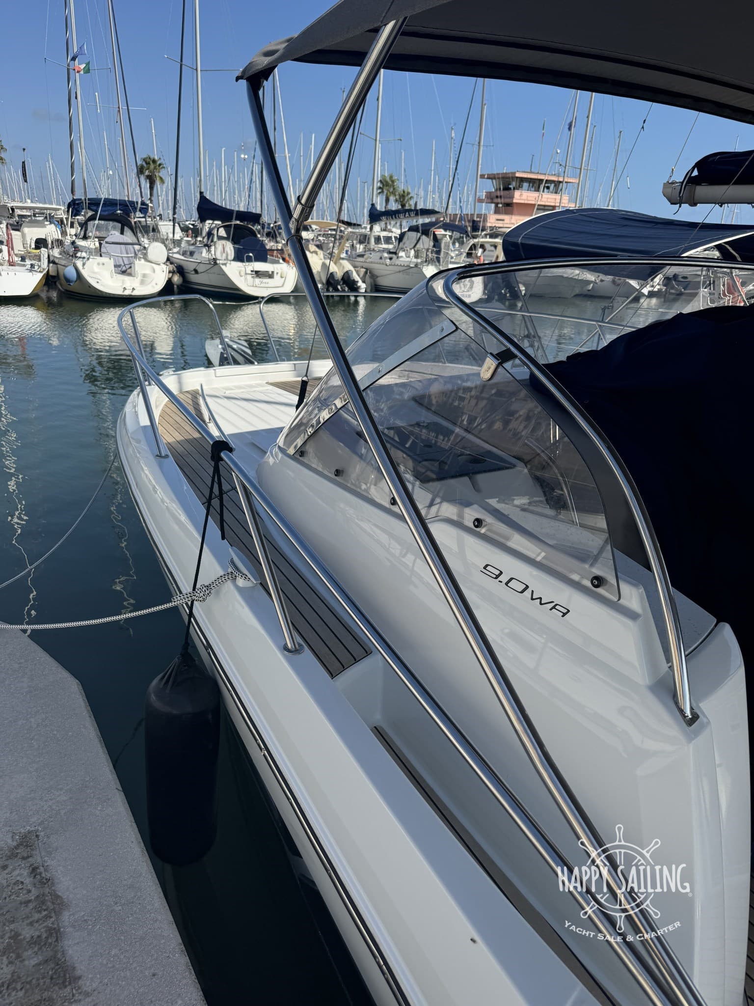 Jeanneau Cap Camarat 9.0 Wa - Deck View Jeanneau Cap Camarat 9.0 Wa - Deck View