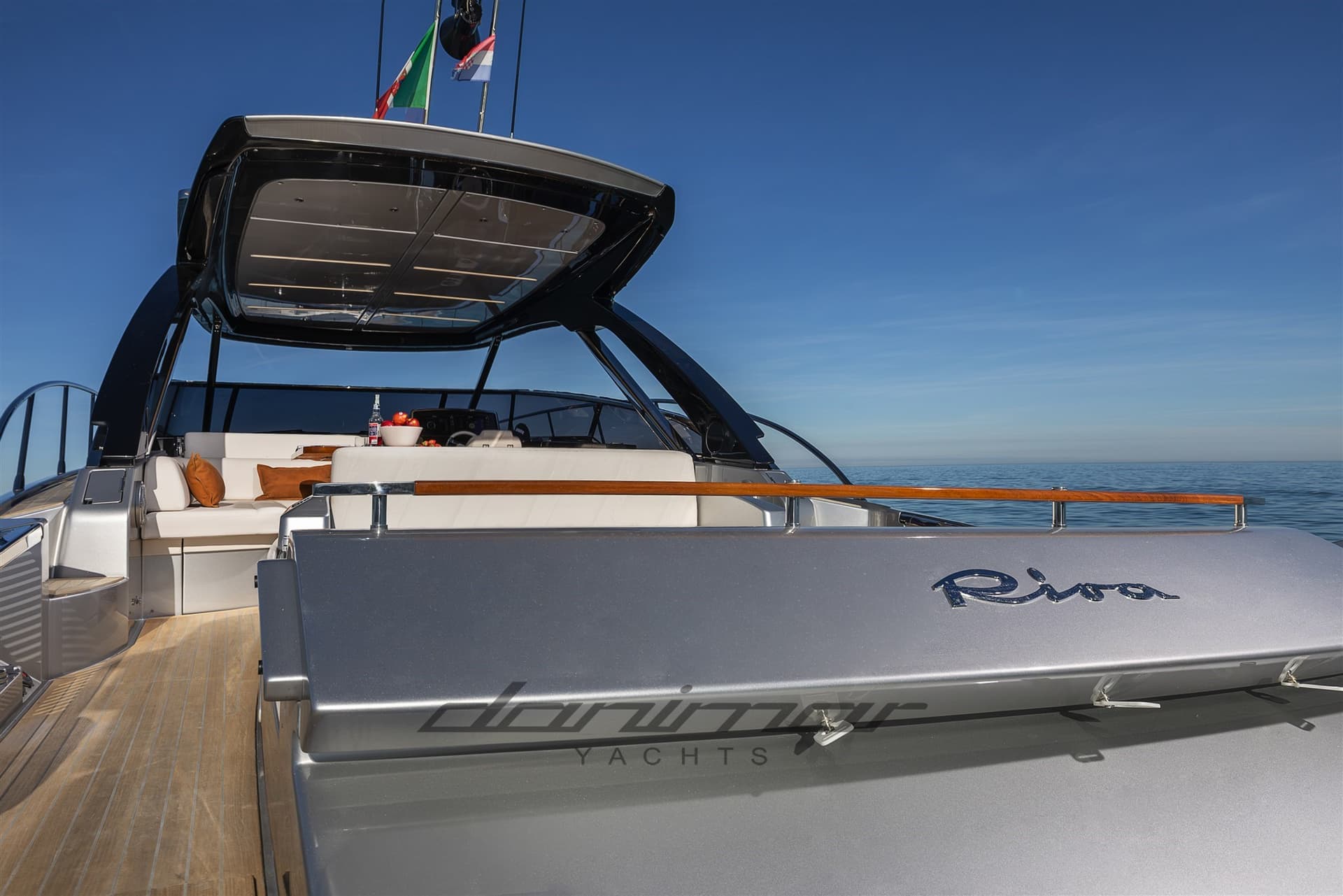 Riva 56 Rivale - Deck View Riva 56 Rivale - Deck View