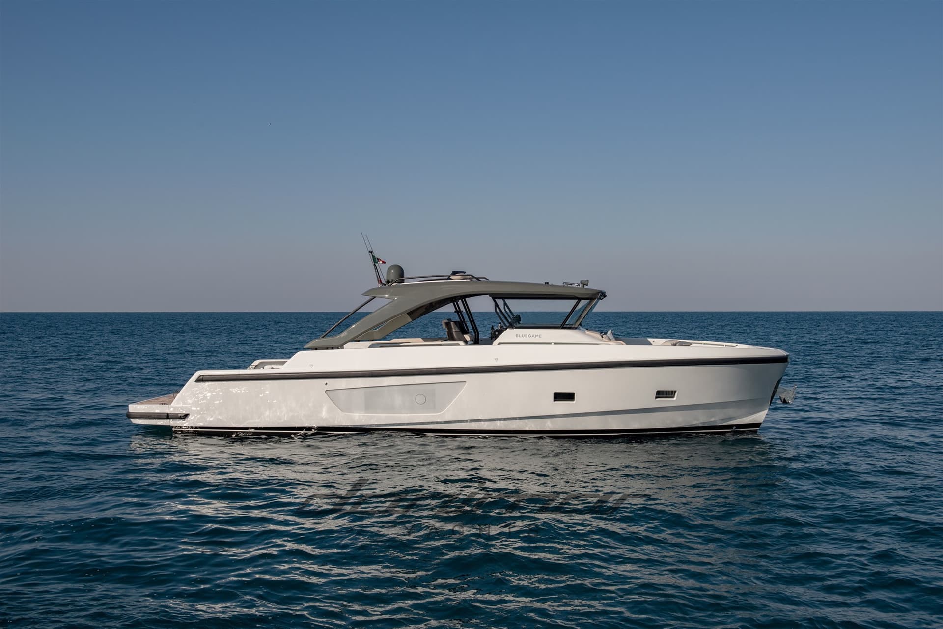 Bluegame Bg54 - Interior View Bluegame Bg54 - Interior View