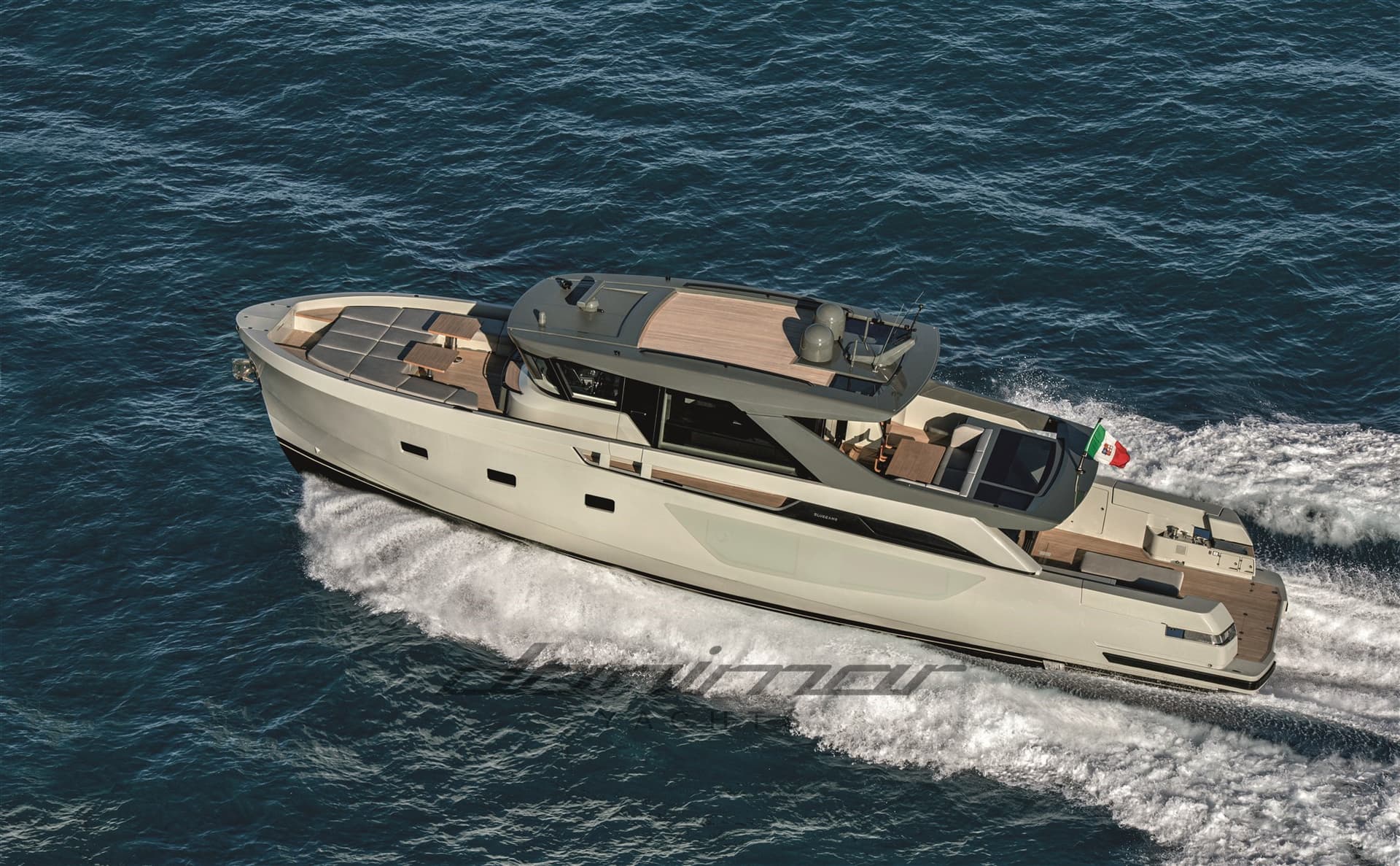 Bluegame Bgx70 - Deck View Bluegame Bgx70 - Deck View