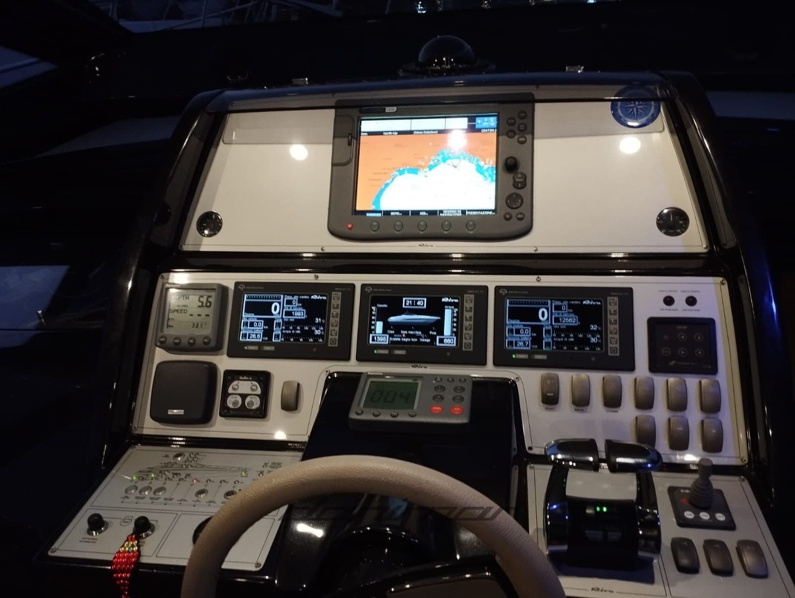 Riva 63 Vertigo - Interior View Riva 63 Vertigo - Interior View