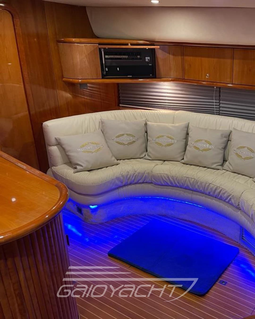 Sunseeker Camargue 44 usato - foto hero 11