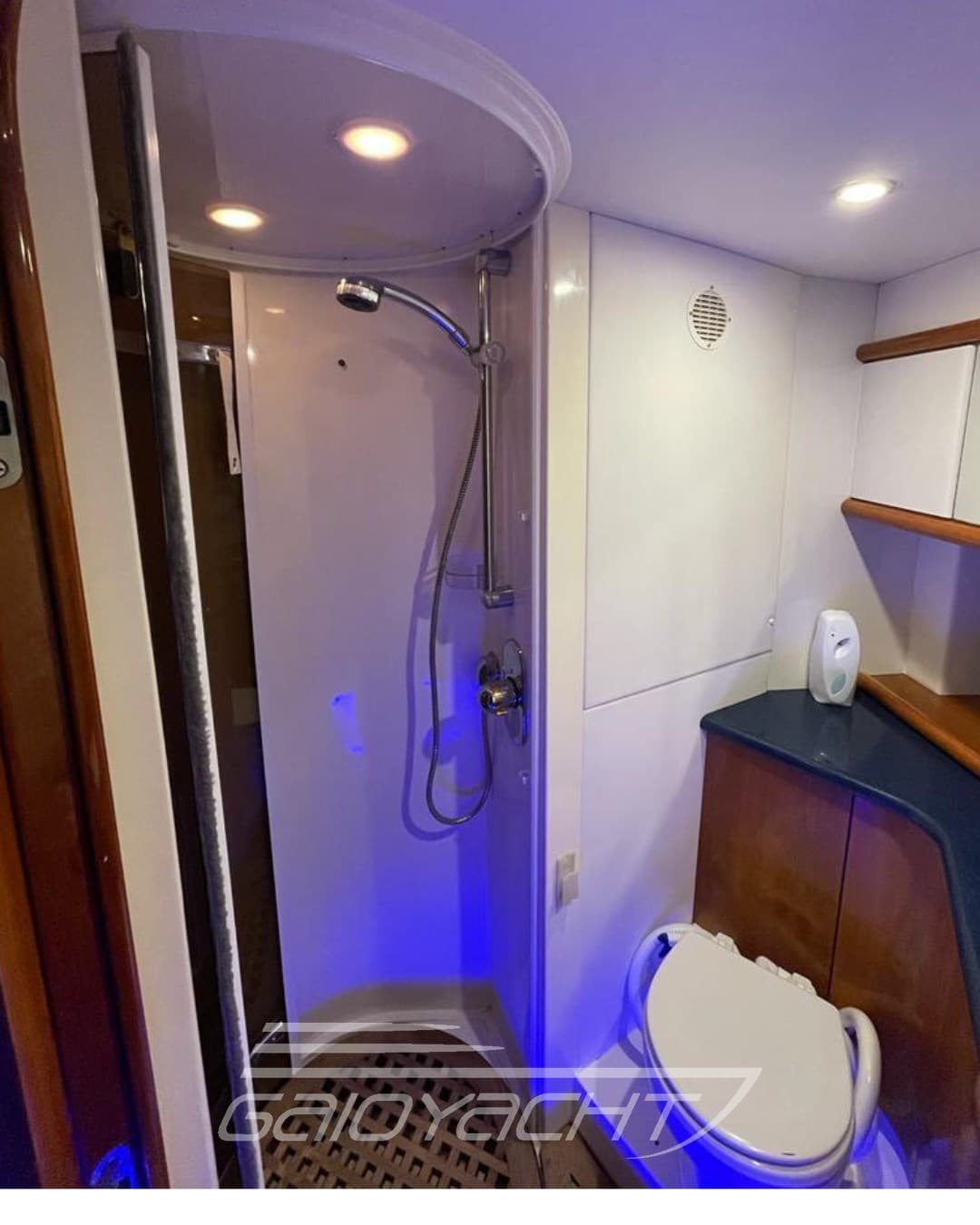 Sunseeker Camargue 44 usato - foto hero 19