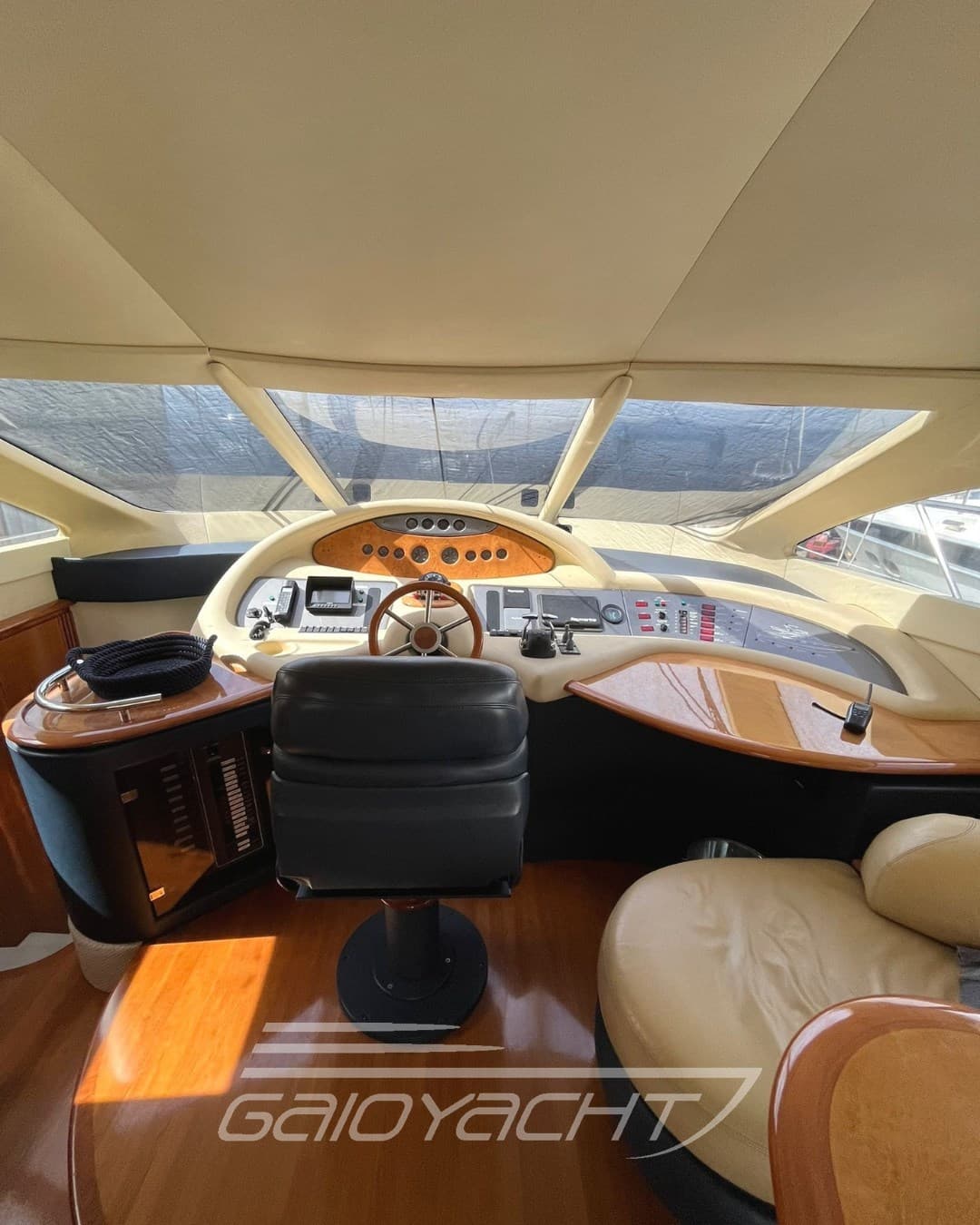 Azimut 62 usato - dettaglio 4