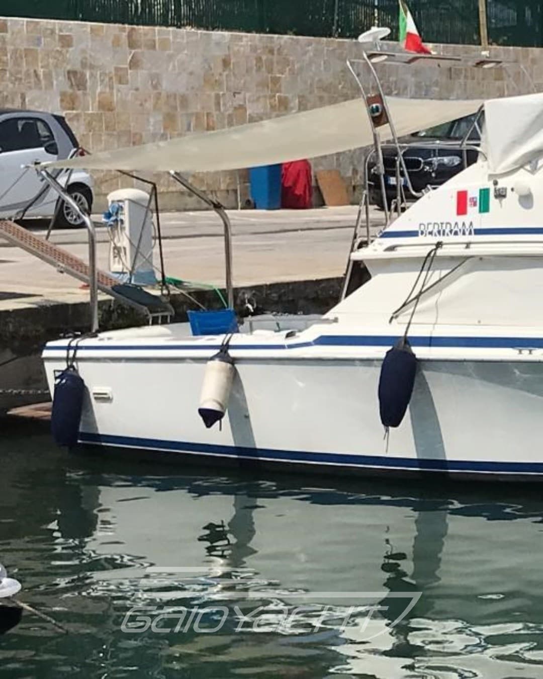 Bertram Yacht 28' Sf usato - dettaglio 3