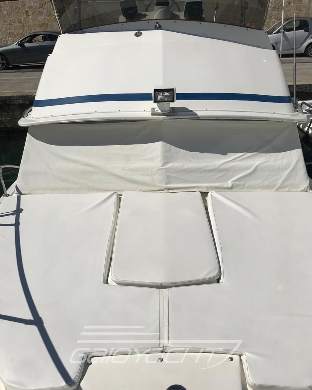 Bertram Yacht 28' Sf usato - dettaglio 1
