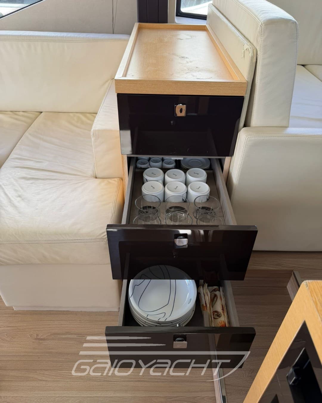 Cranchi 58 HT usato - foto hero 15