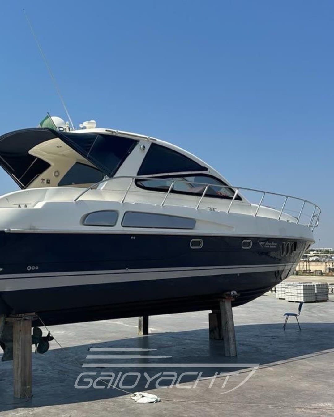 Airon Marine Airon 4300 T-Top used - detail 1