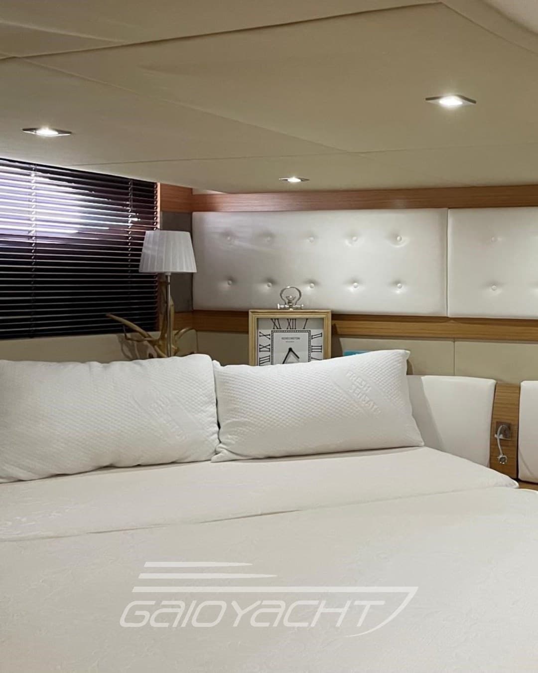 Azimut Atlantis 50x4 used - hero image 11