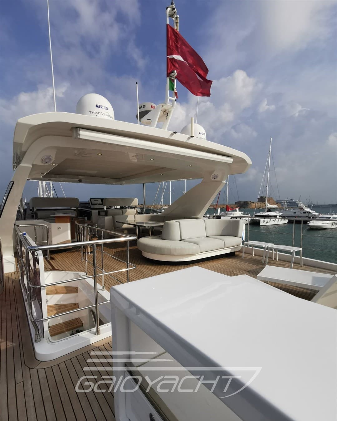 Azimut Grande 27 Metri usato - dettaglio 3