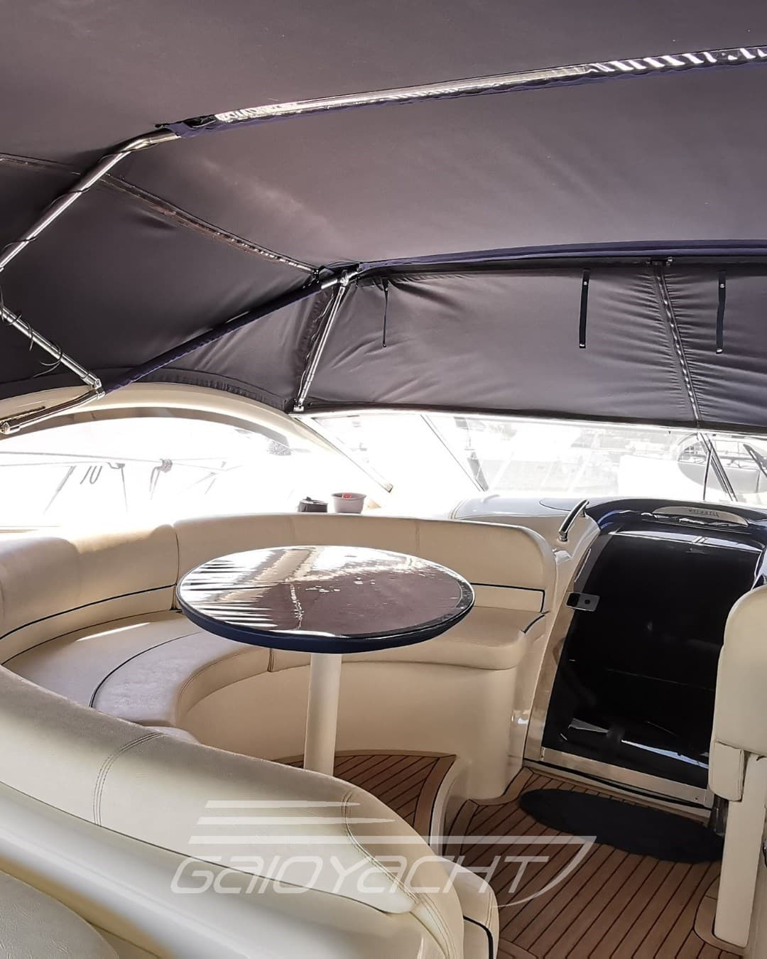 Azimut Atlantis 47 used - detail 4