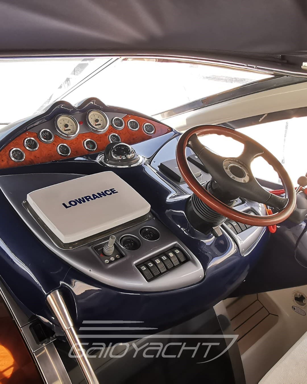 Azimut Atlantis 47 used - detail 4