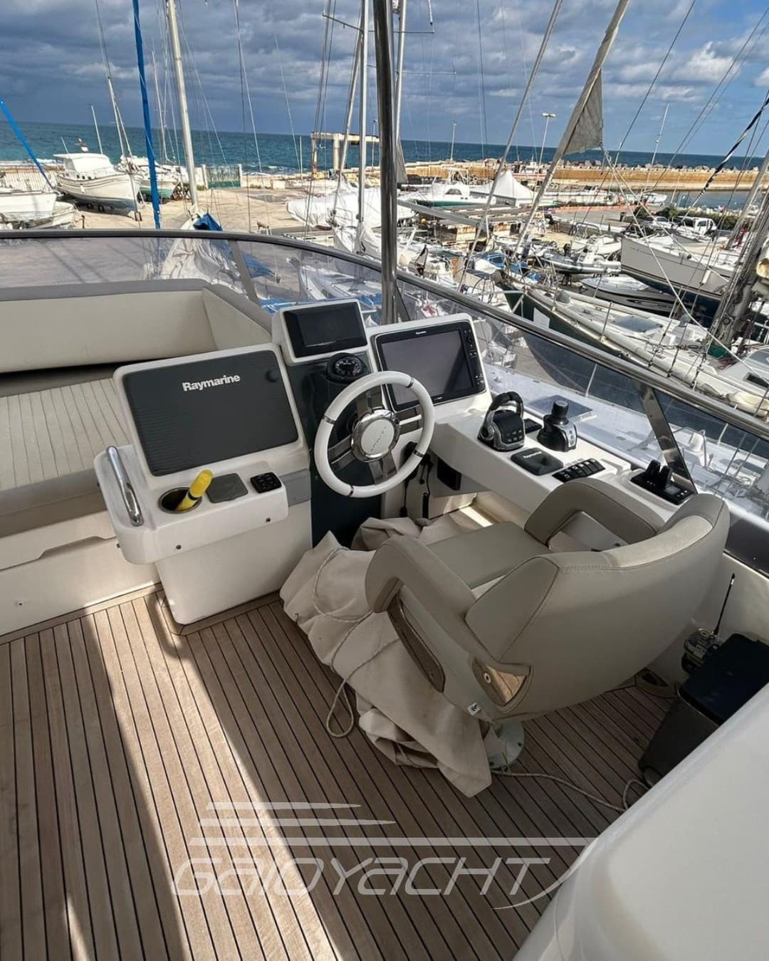 Azimut Magellano 66 usato - dettaglio 2