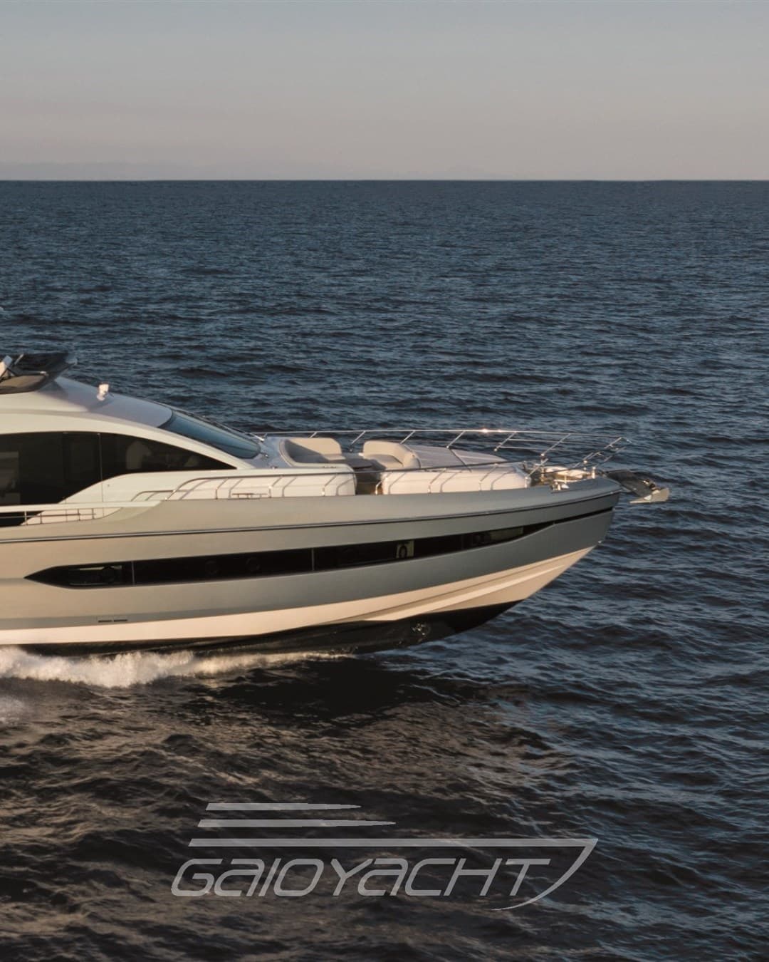 Azimut 78 Flybridge usato - foto hero 11