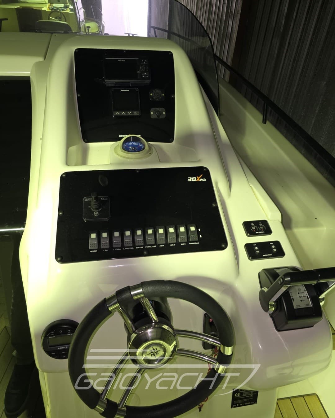 Giupex Marine 30 X Wa Sport usato - dettaglio 2