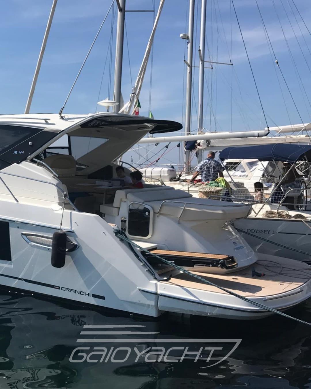 Cranchi 44 Ht used - detail 2