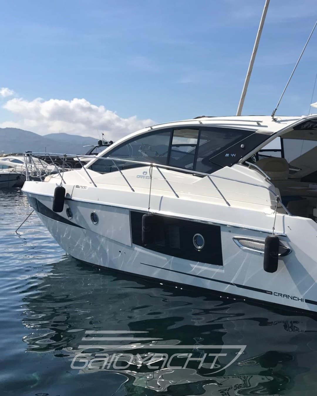 Cranchi 44 Ht used - detail 1