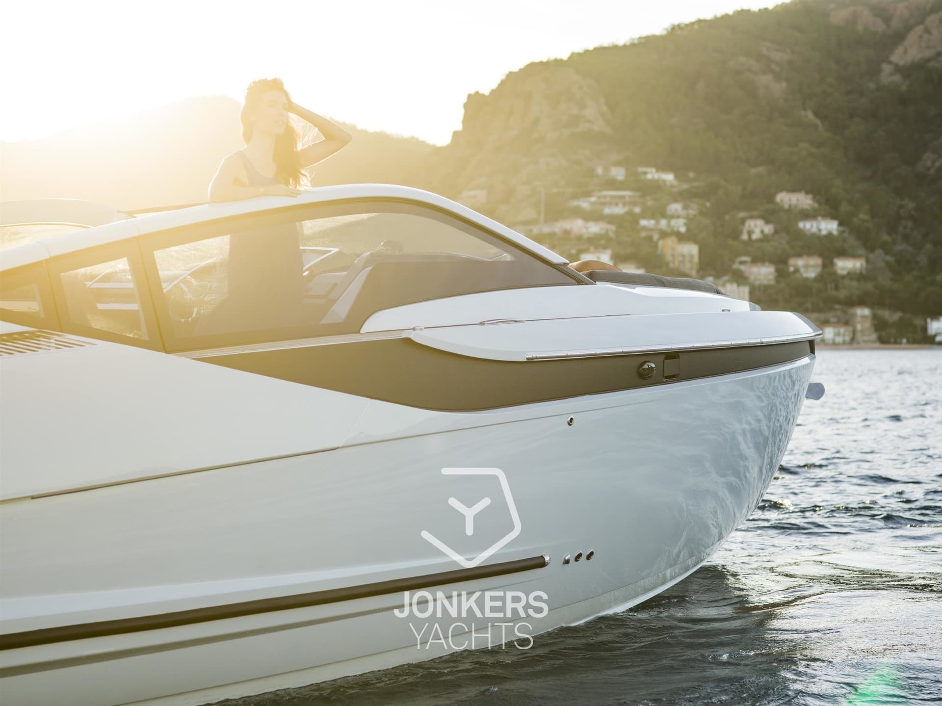 Fairline F//Line 33 Outboard - Deck View Fairline F//Line 33 Outboard - Deck View