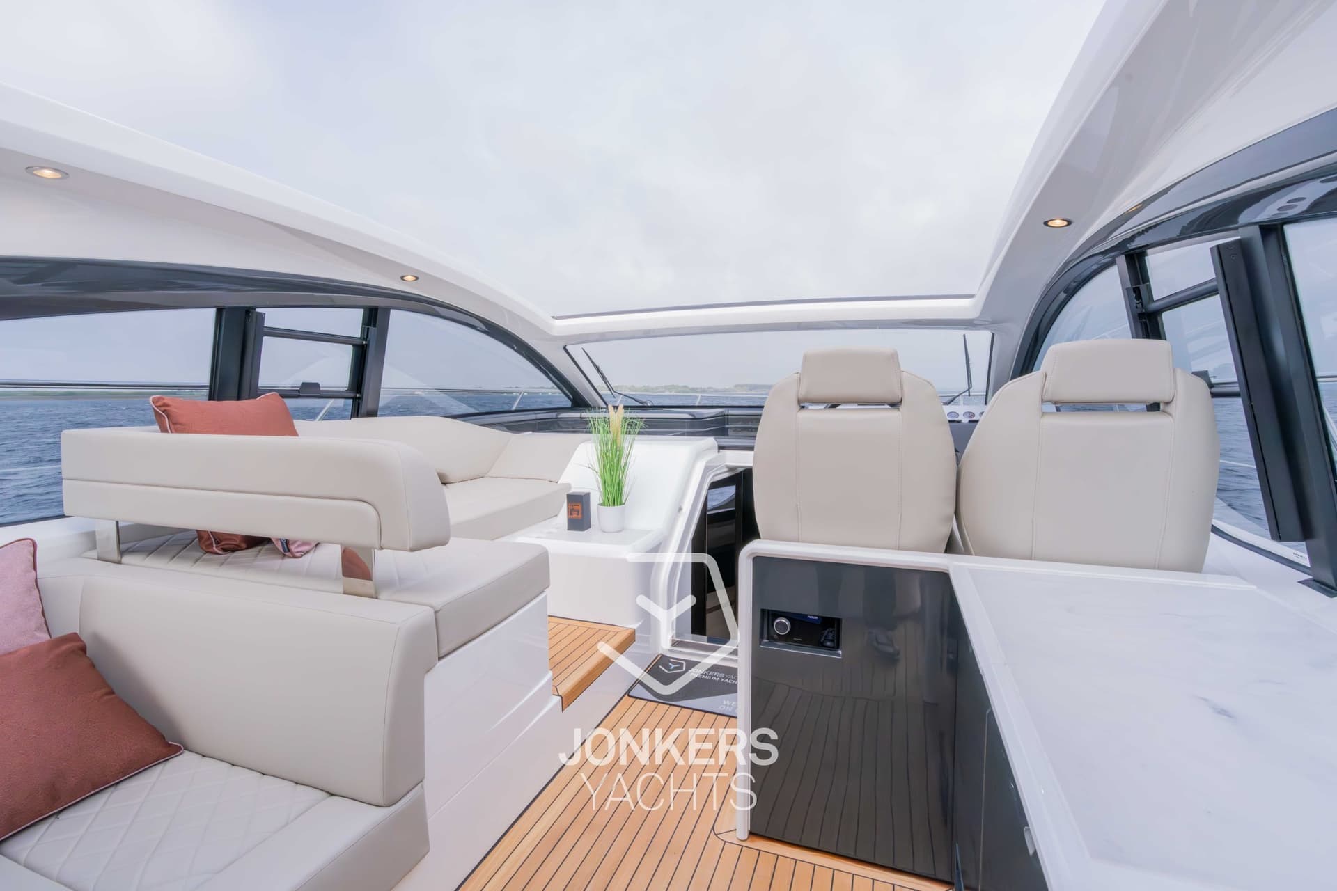 Fairline Targa 45 Open used - hero image 67
