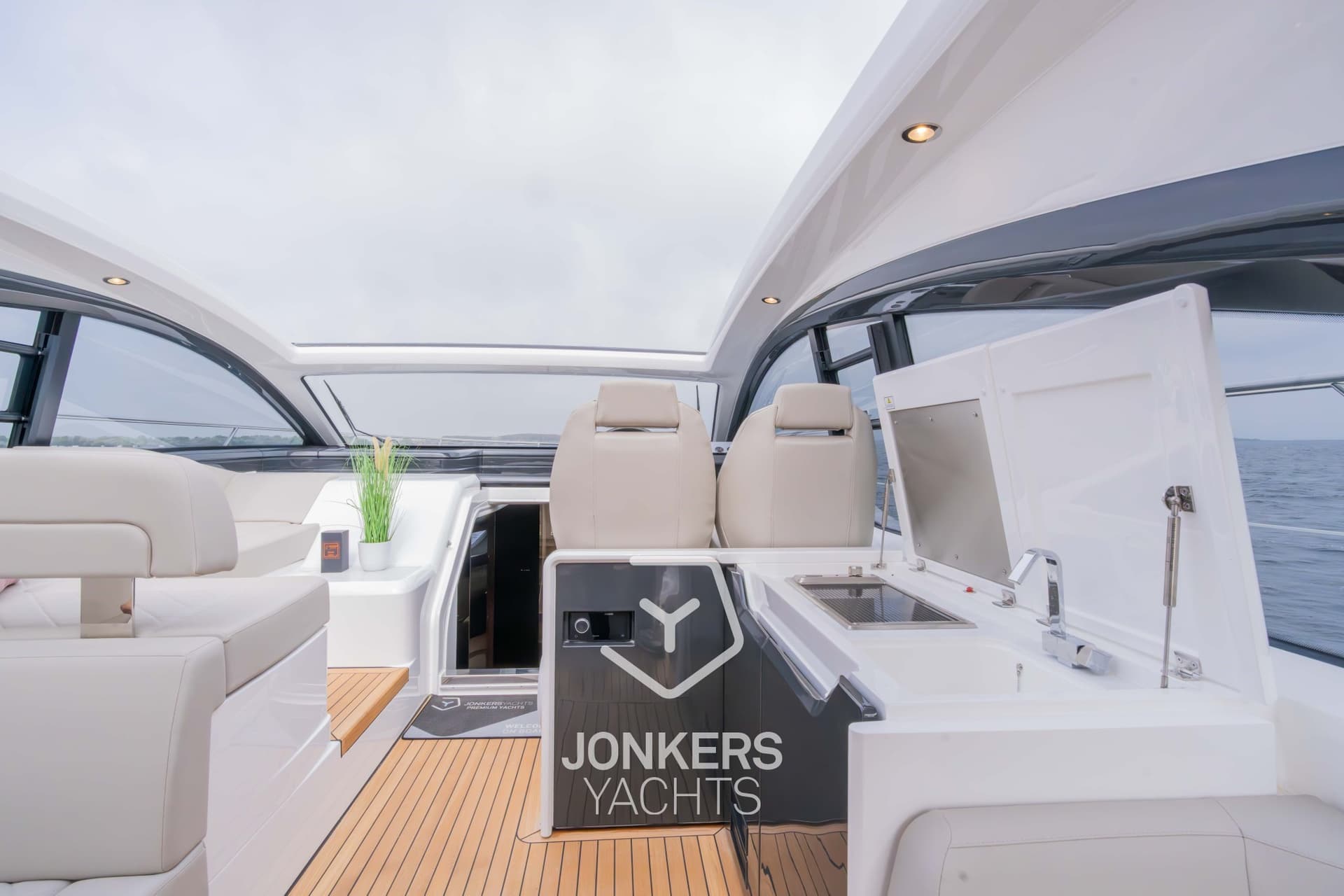 Fairline Targa 45 Open used - hero image 56