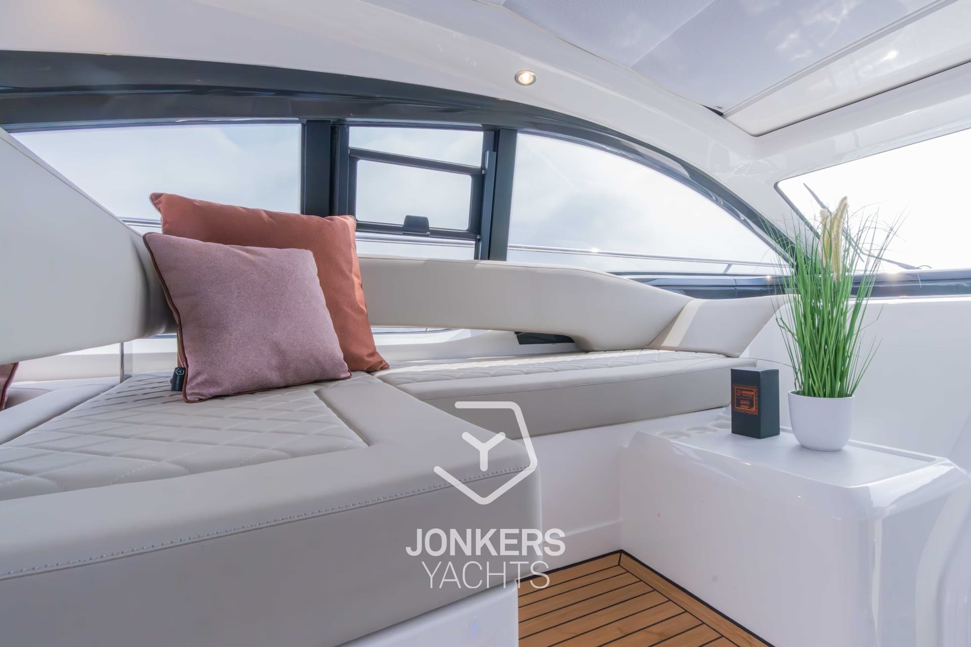 Fairline Targa 45 Open used - hero image 70
