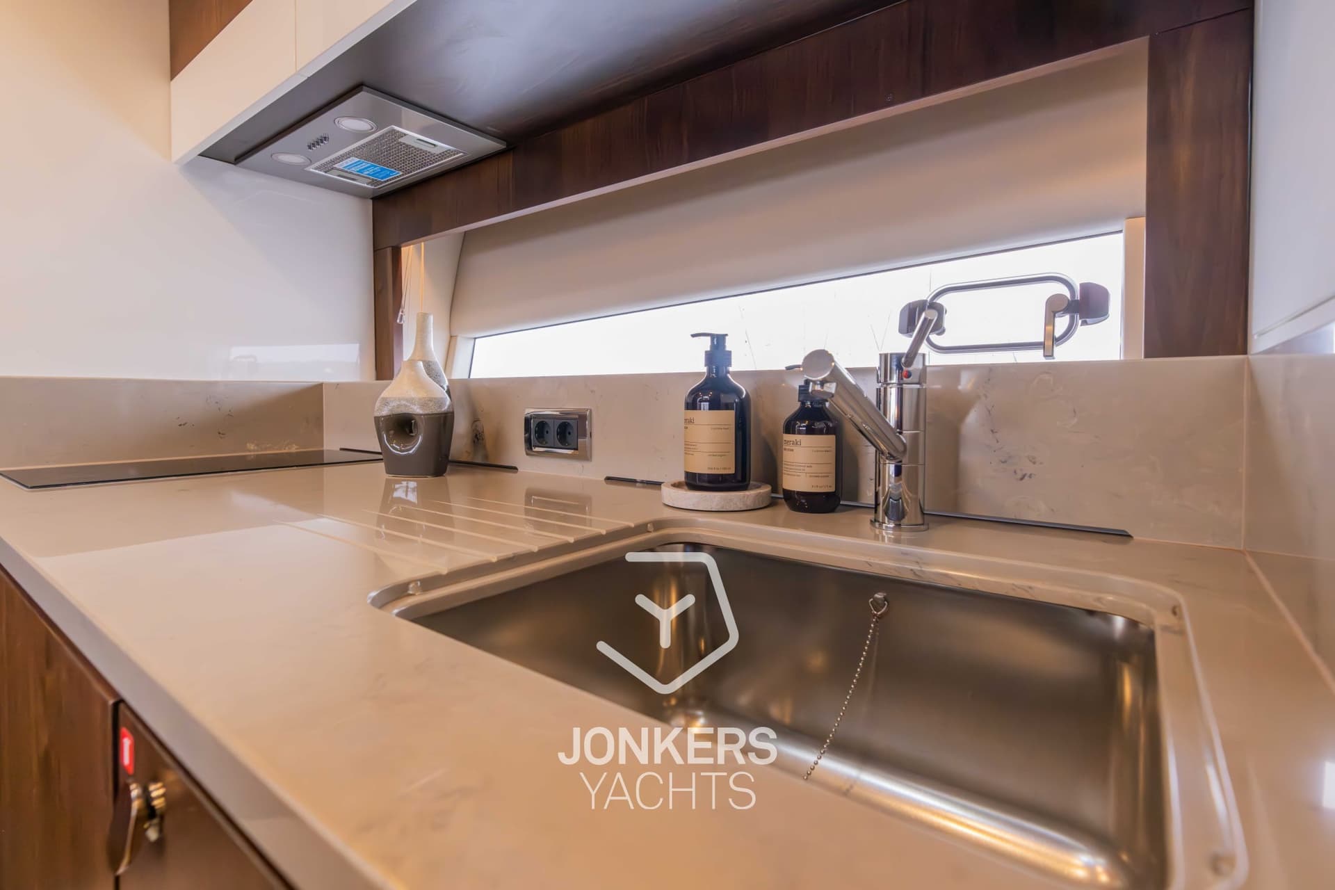 Fairline Targa 45 Open used - hero image 86
