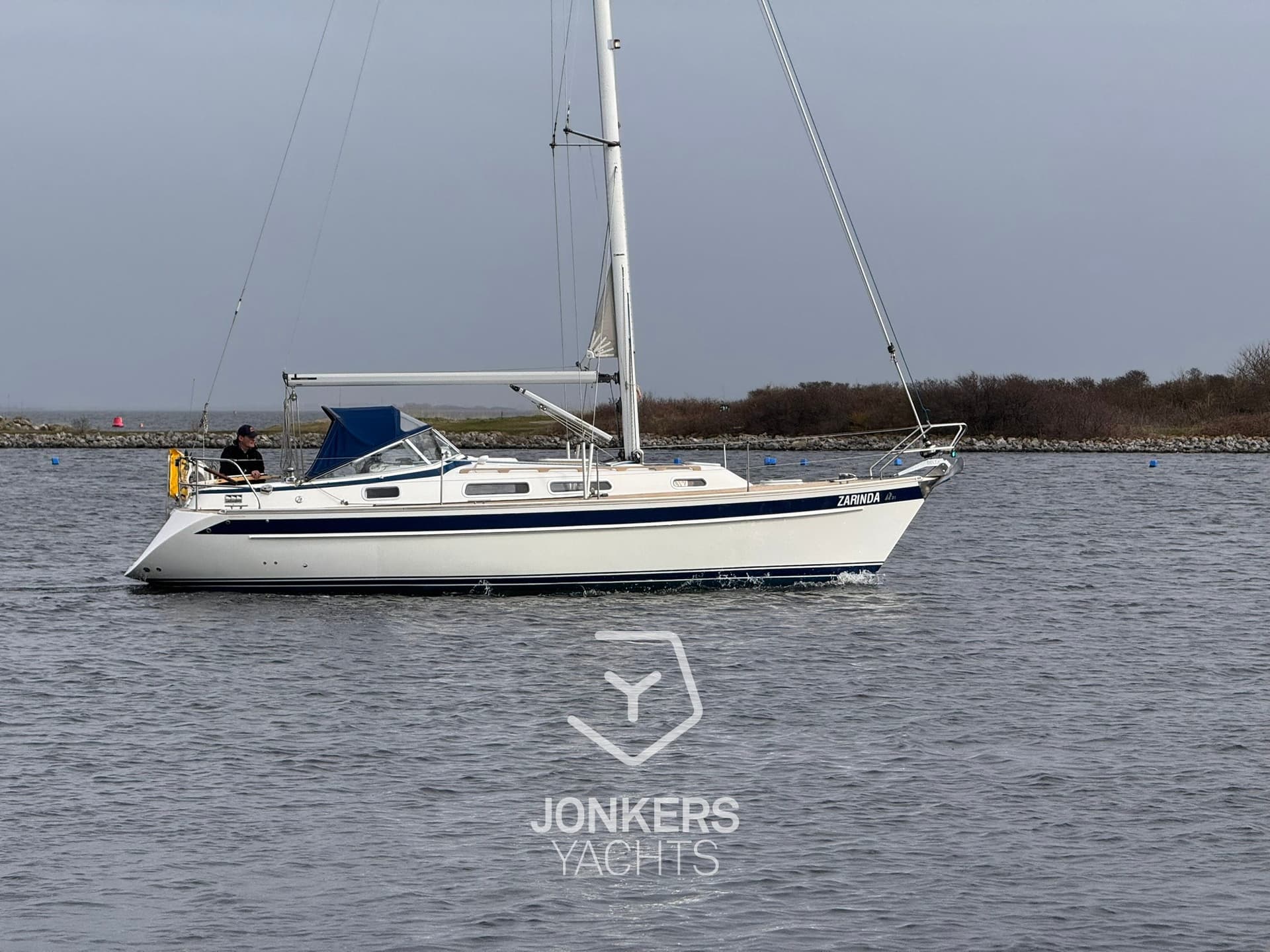 Hallberg Rassy 31 Mkii - Interior View Hallberg Rassy 31 Mkii - Interior View