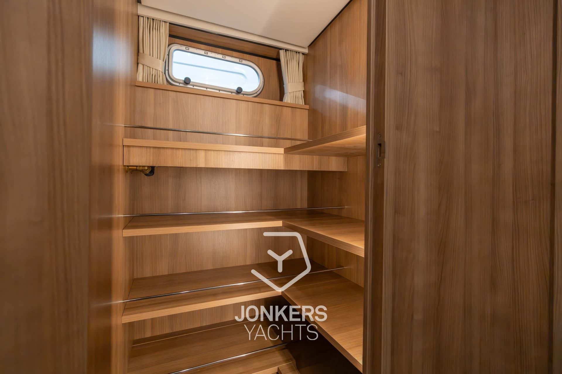 Linssen Grand Sturdy 45.0 AC 75-Edition "Twin" usato - foto hero 121