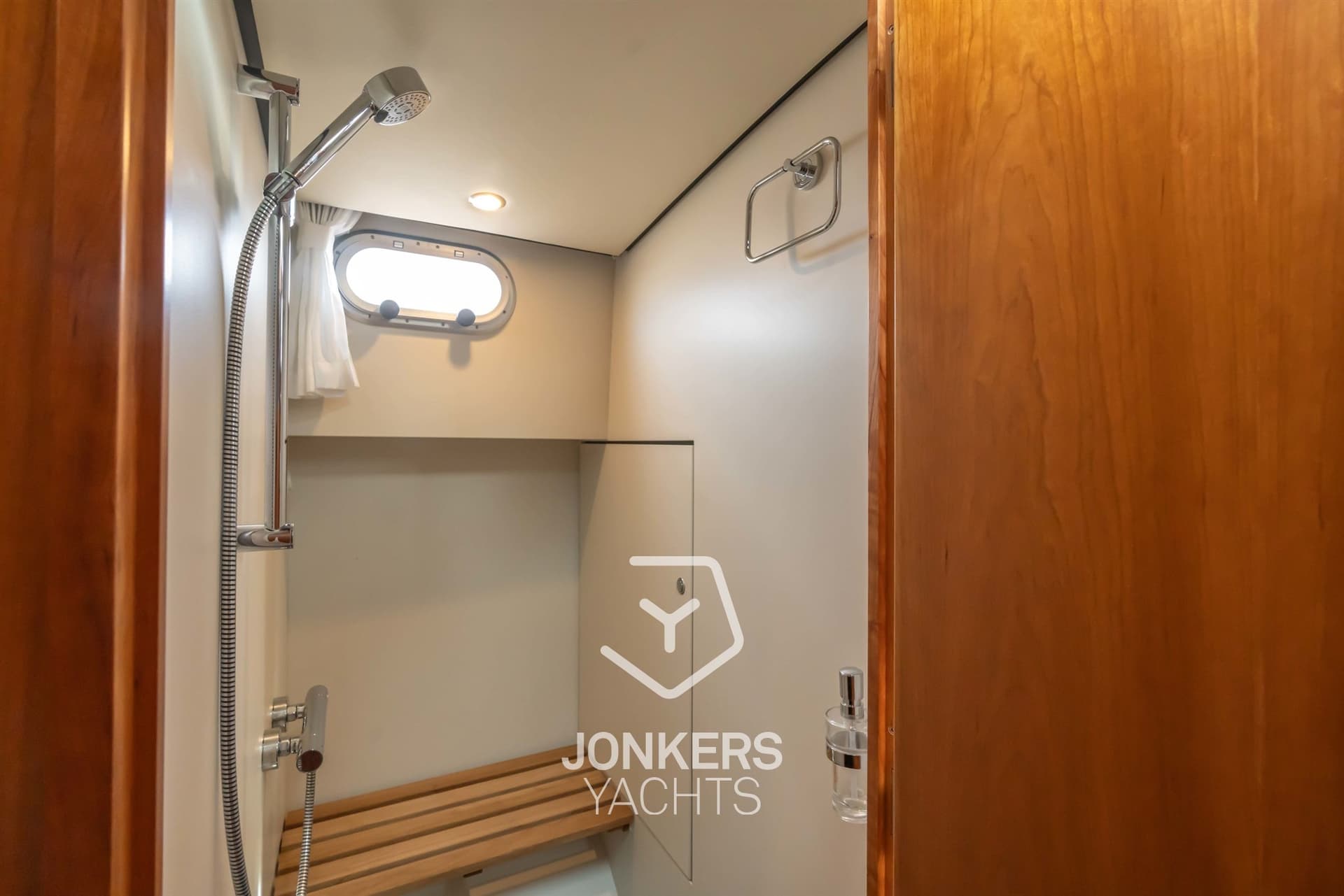 Linssen Grand Sturdy 40.0 AC usato - foto hero 96