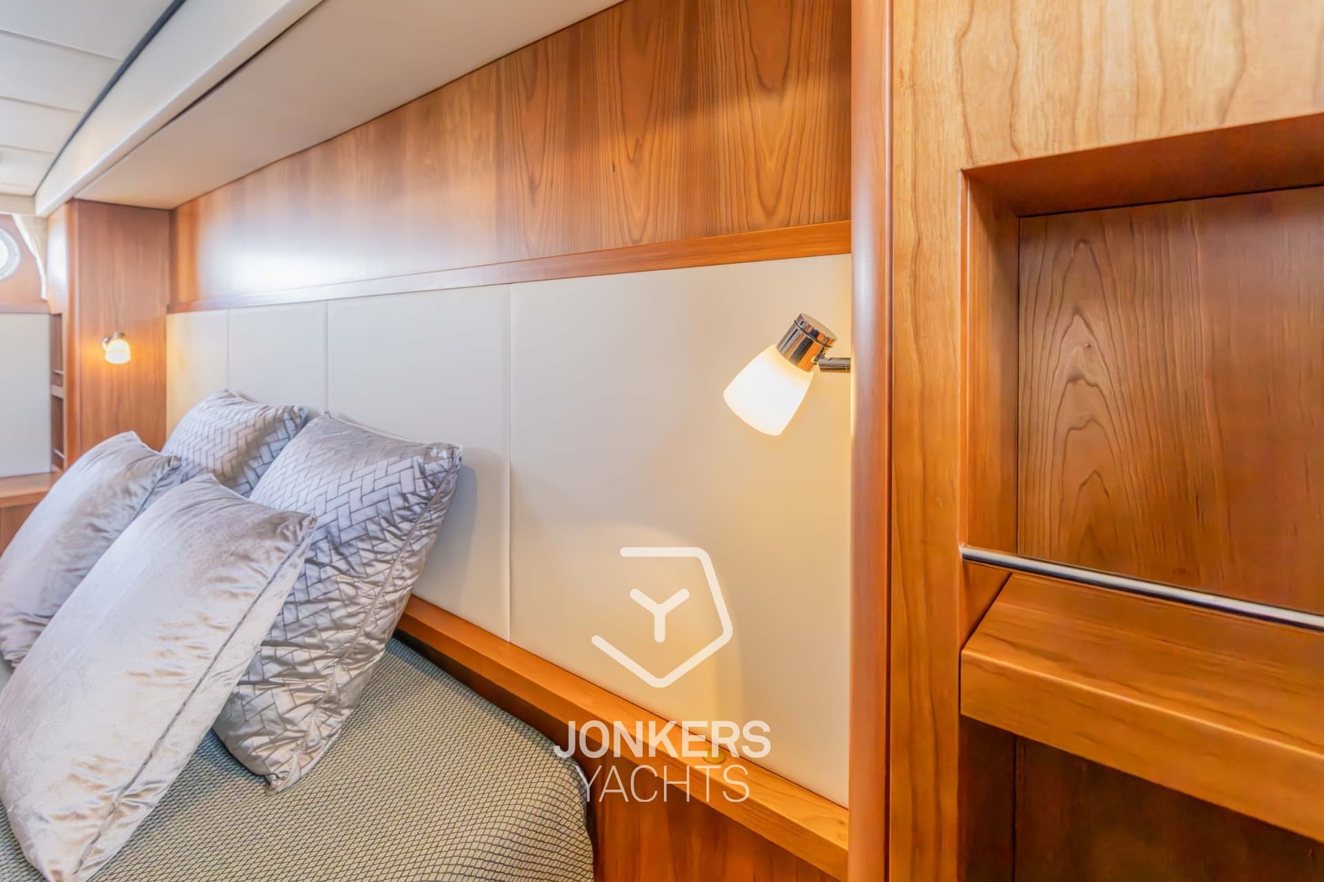 Linssen Grand Sturdy 45.0 AC “Twin” usato - foto hero 99