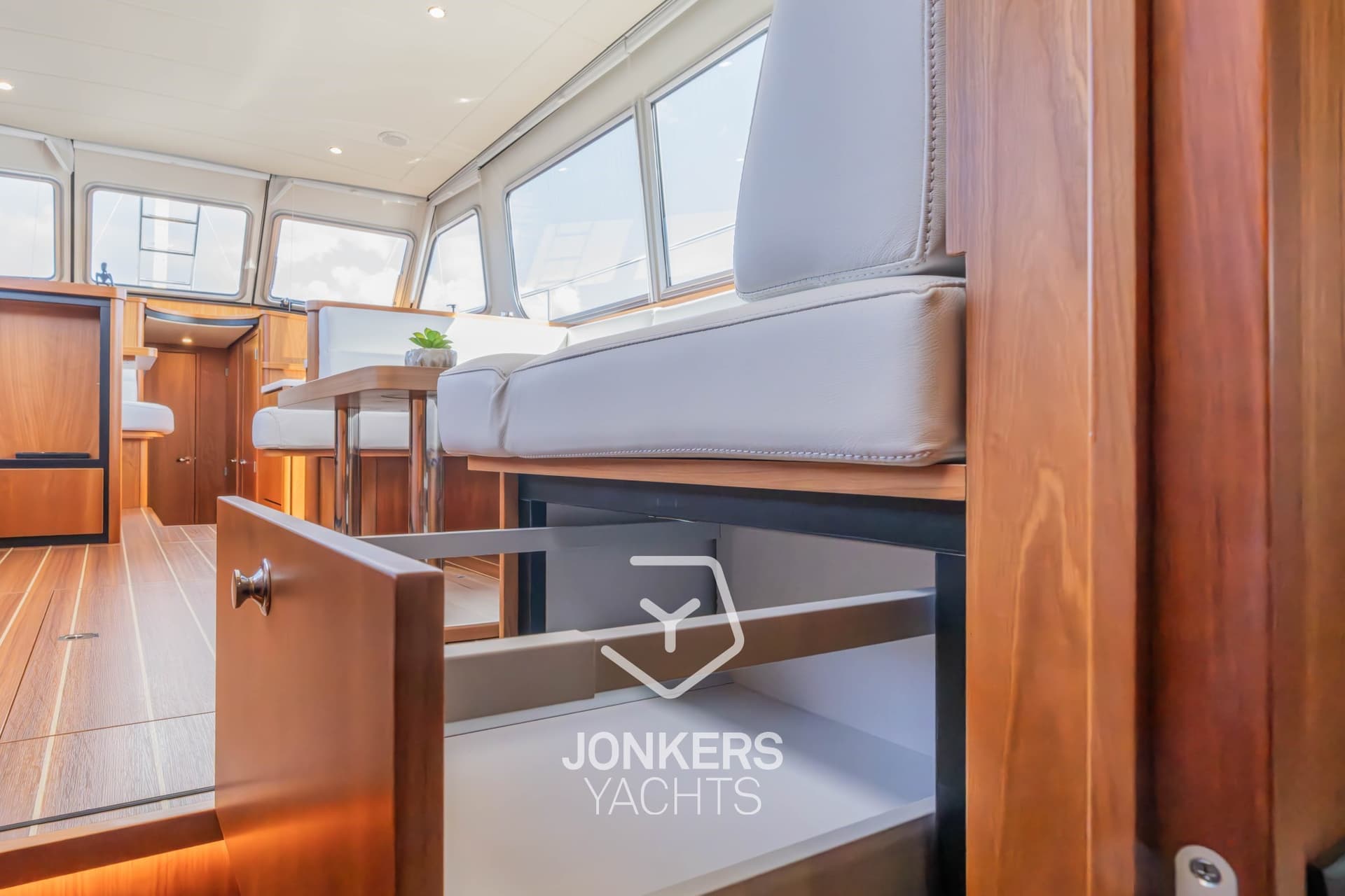 Linssen Grand Sturdy 45.0 AC “Twin” usato - foto hero 90
