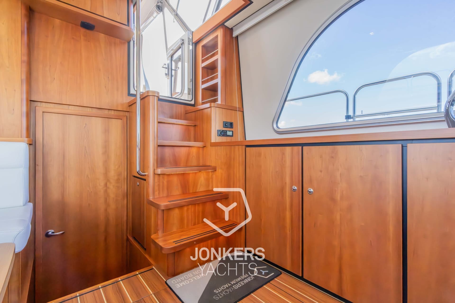 Linssen Grand Sturdy 45.0 AC “Twin” usato - foto hero 54