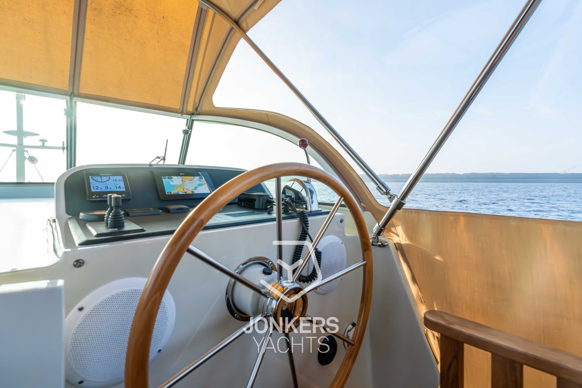 Linssen Grand Sturdy 35.0 AC INTERO usato - foto hero 42