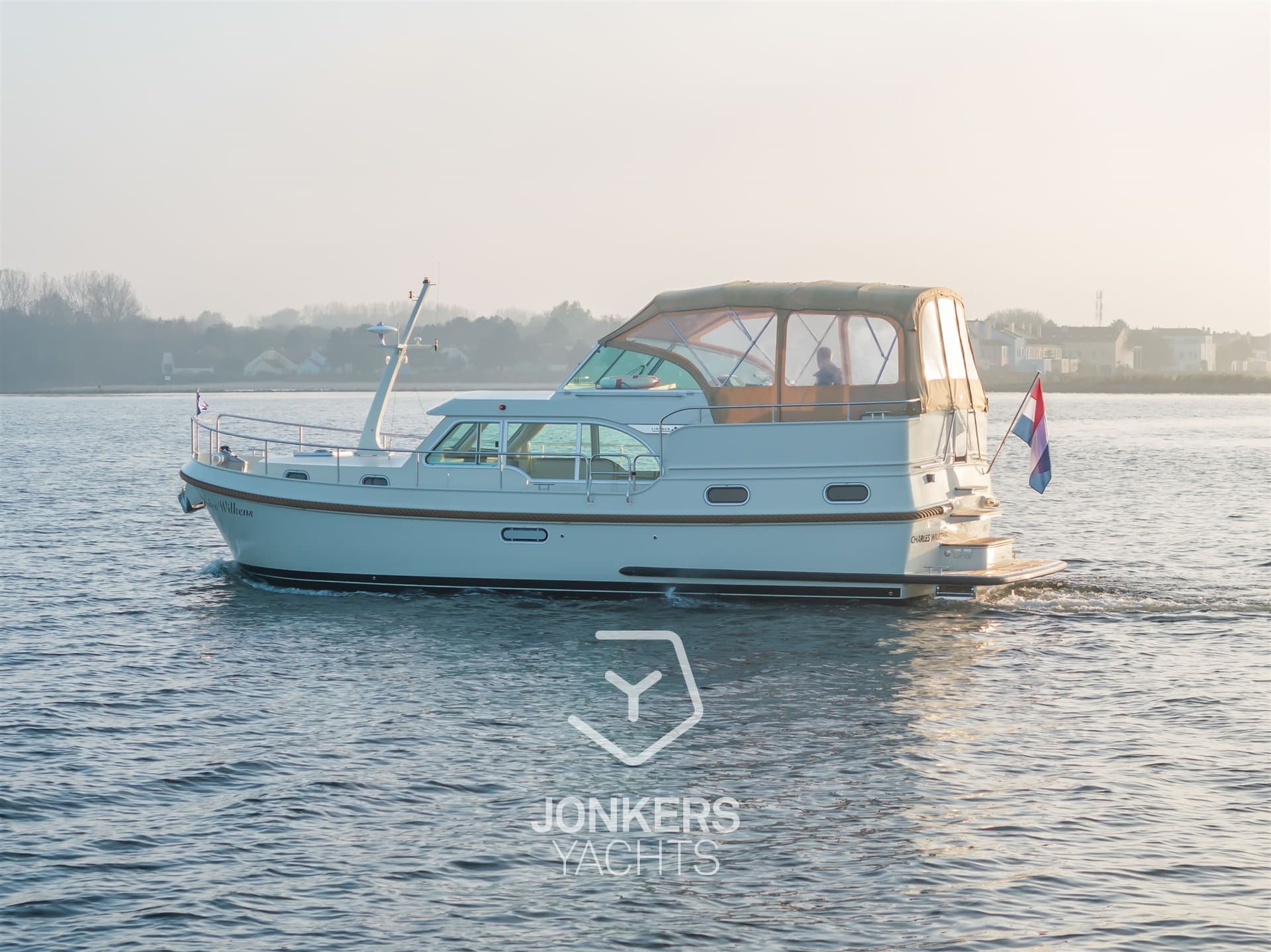 Linssen Grand Sturdy 35.0 AC INTERO usato - foto hero 12
