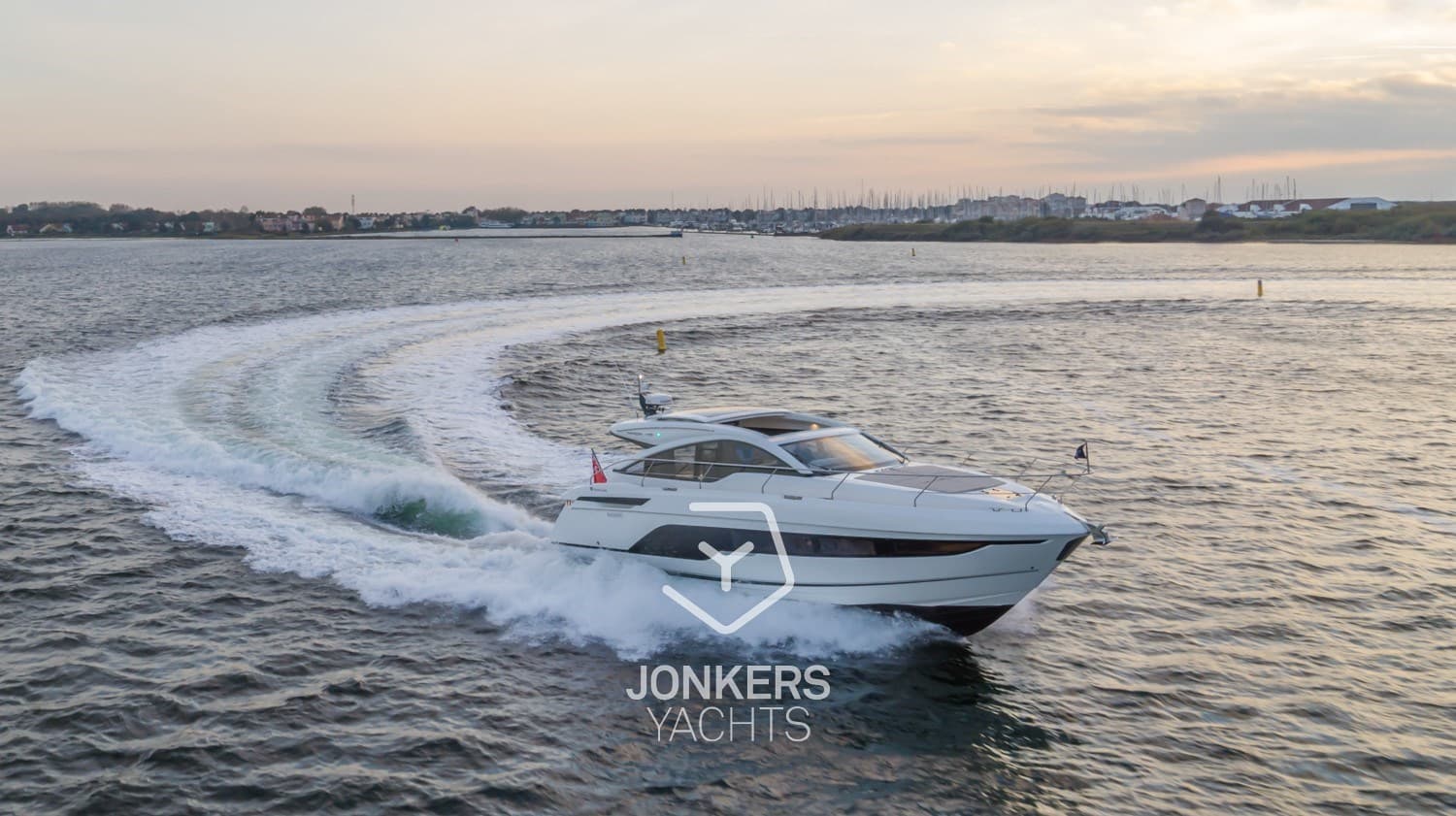 Fairline Targa 45 Gt - Main View Fairline Targa 45 Gt - Main View