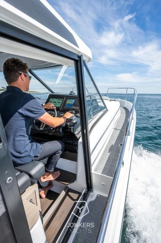 Jeanneau Merry Fisher 1295 Fly - Interior View Jeanneau Merry Fisher 1295 Fly - Interior View