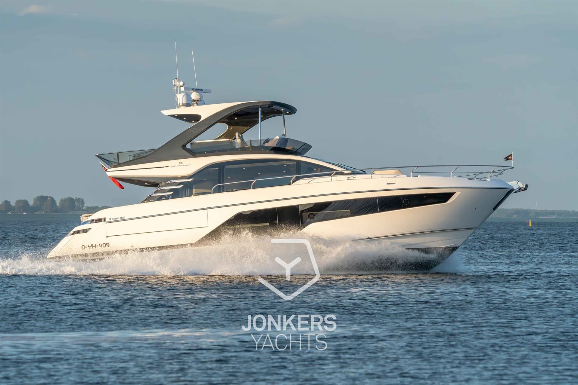 Fairline Squadron 58 used - main view
