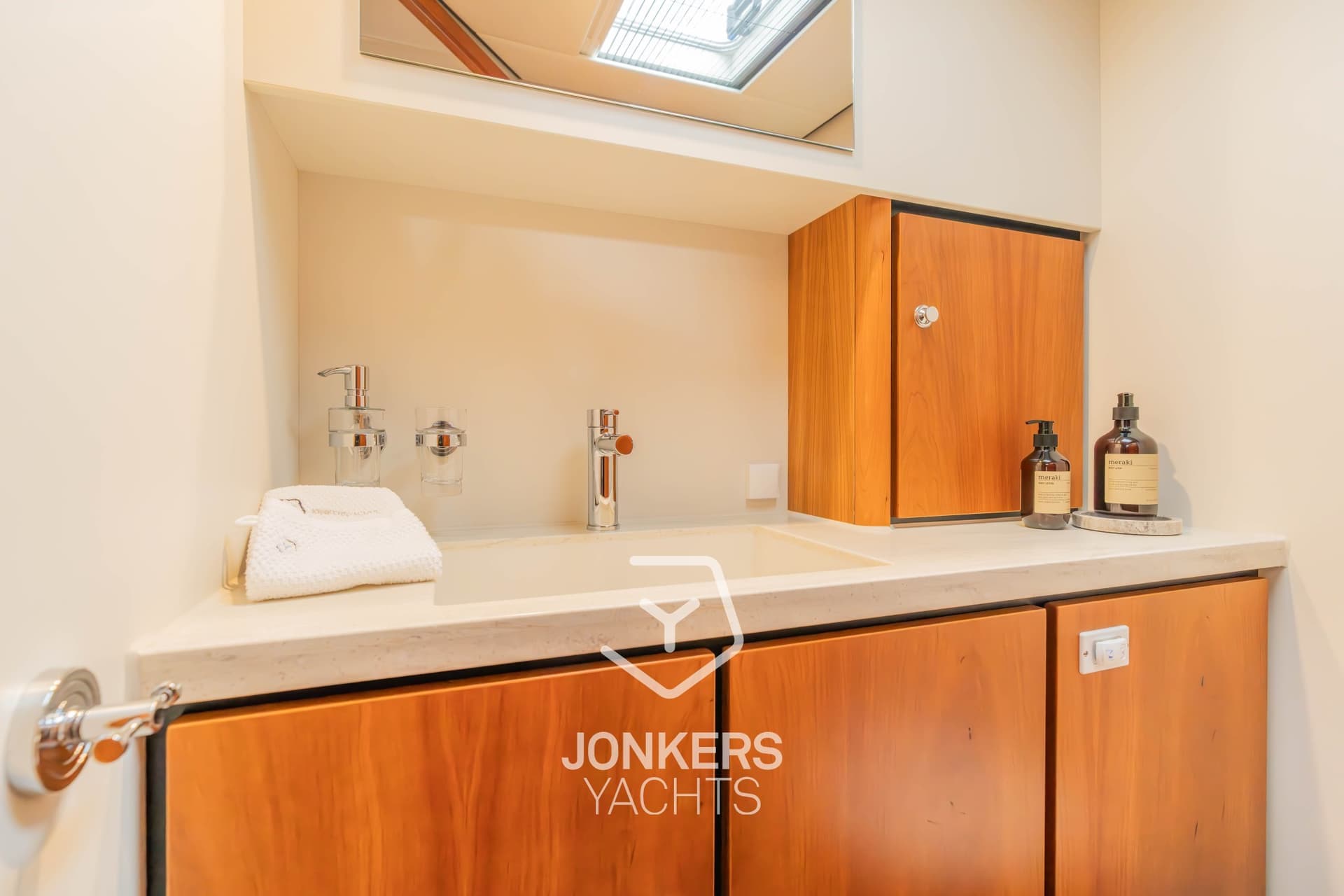 Linssen Grand Sturdy 40.0 AC usato - foto hero 86