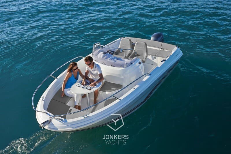 Jeanneau Cap Camarat 5.5 Cc S2 used - detail 1