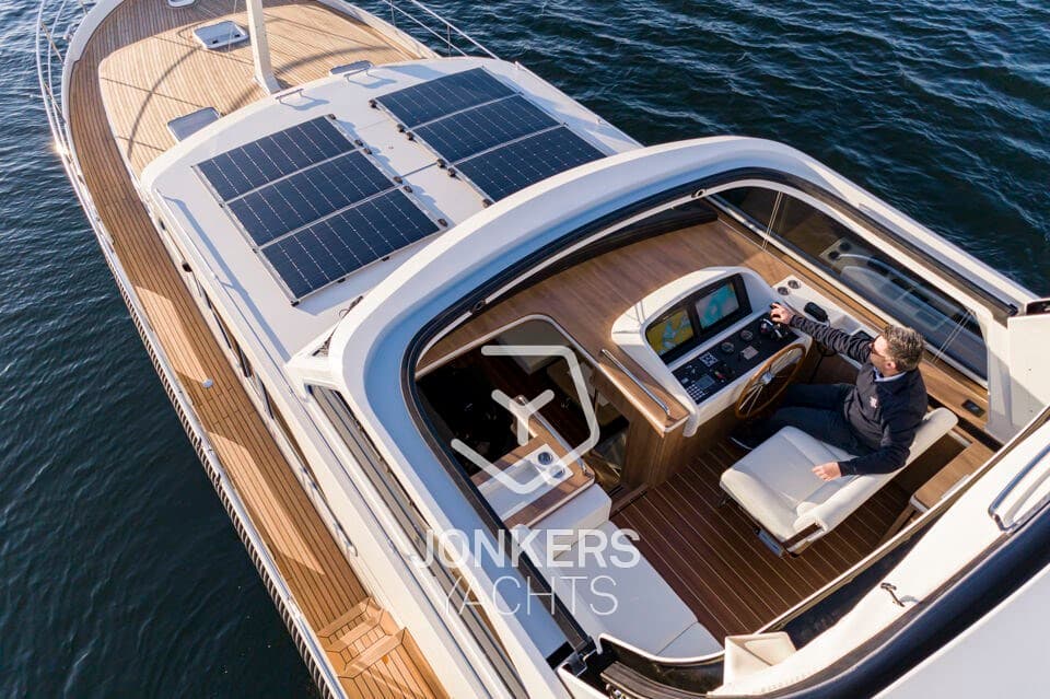 Linssen Grand Sturdy 550 Ac Variotop - Deck View Linssen Grand Sturdy 550 Ac Variotop - Deck View