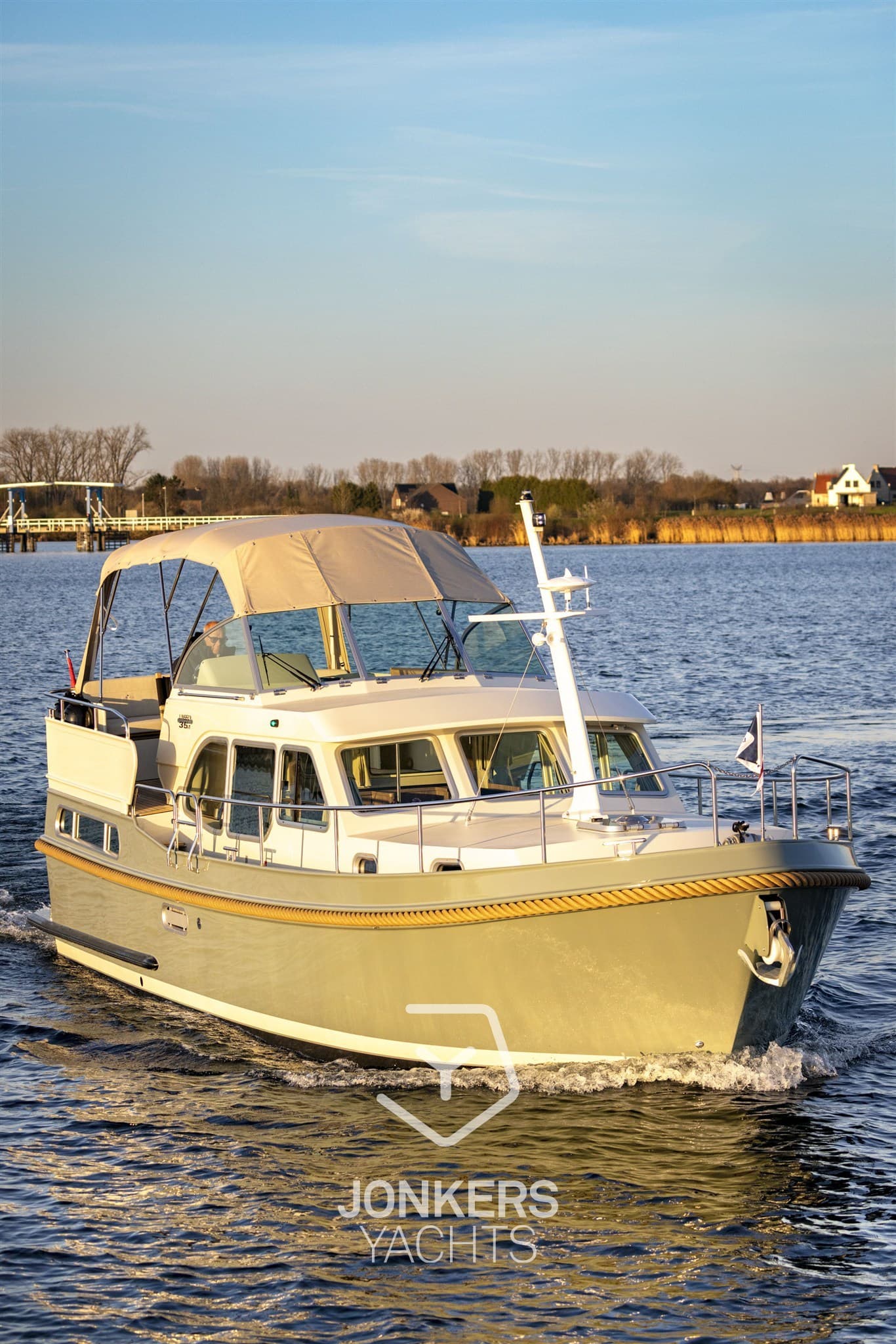 Linssen Grand Sturdy 35.1 AC usato - foto hero 6