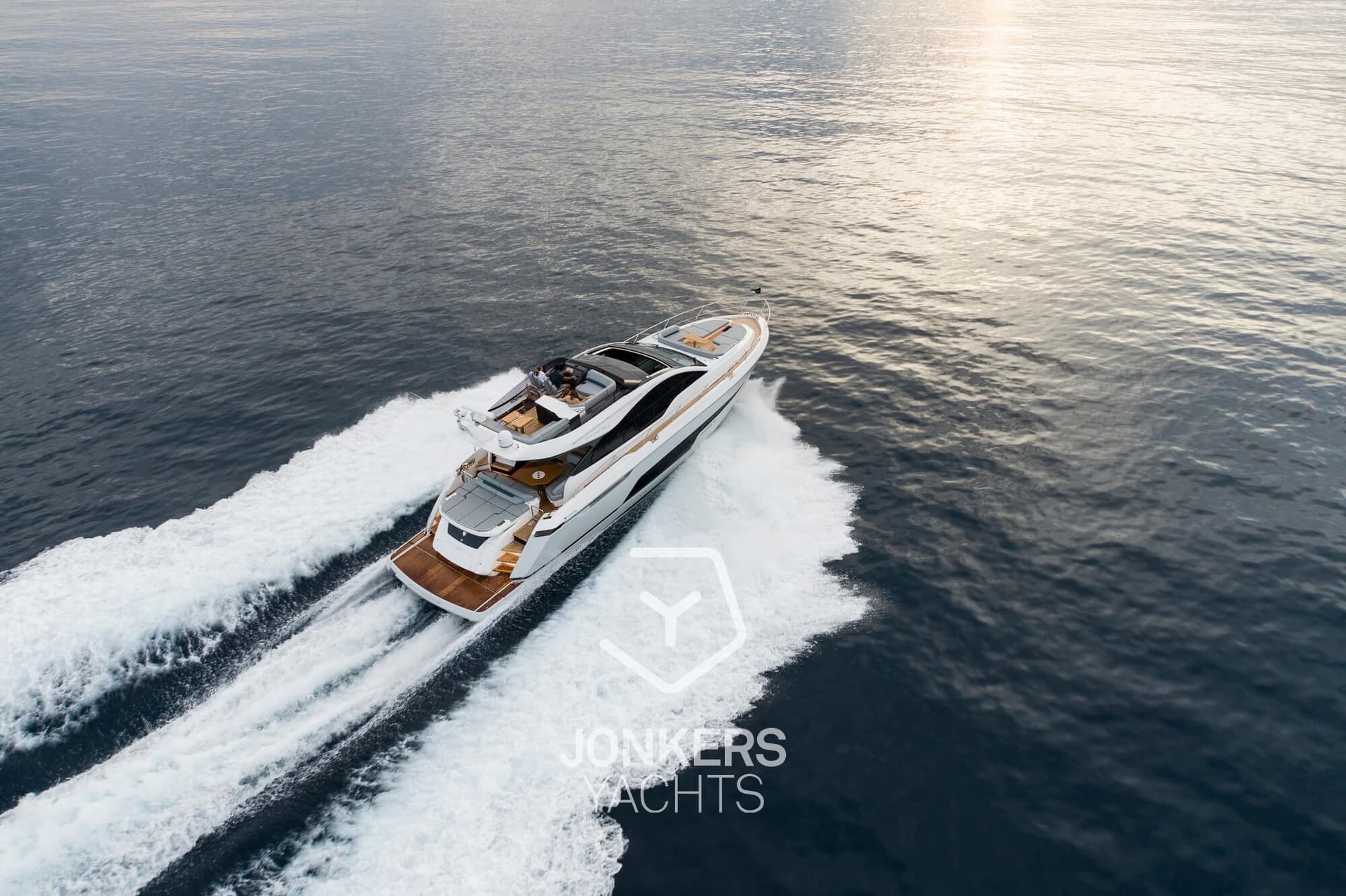 Fairline Phantom 65 - Interior View Fairline Phantom 65 - Interior View